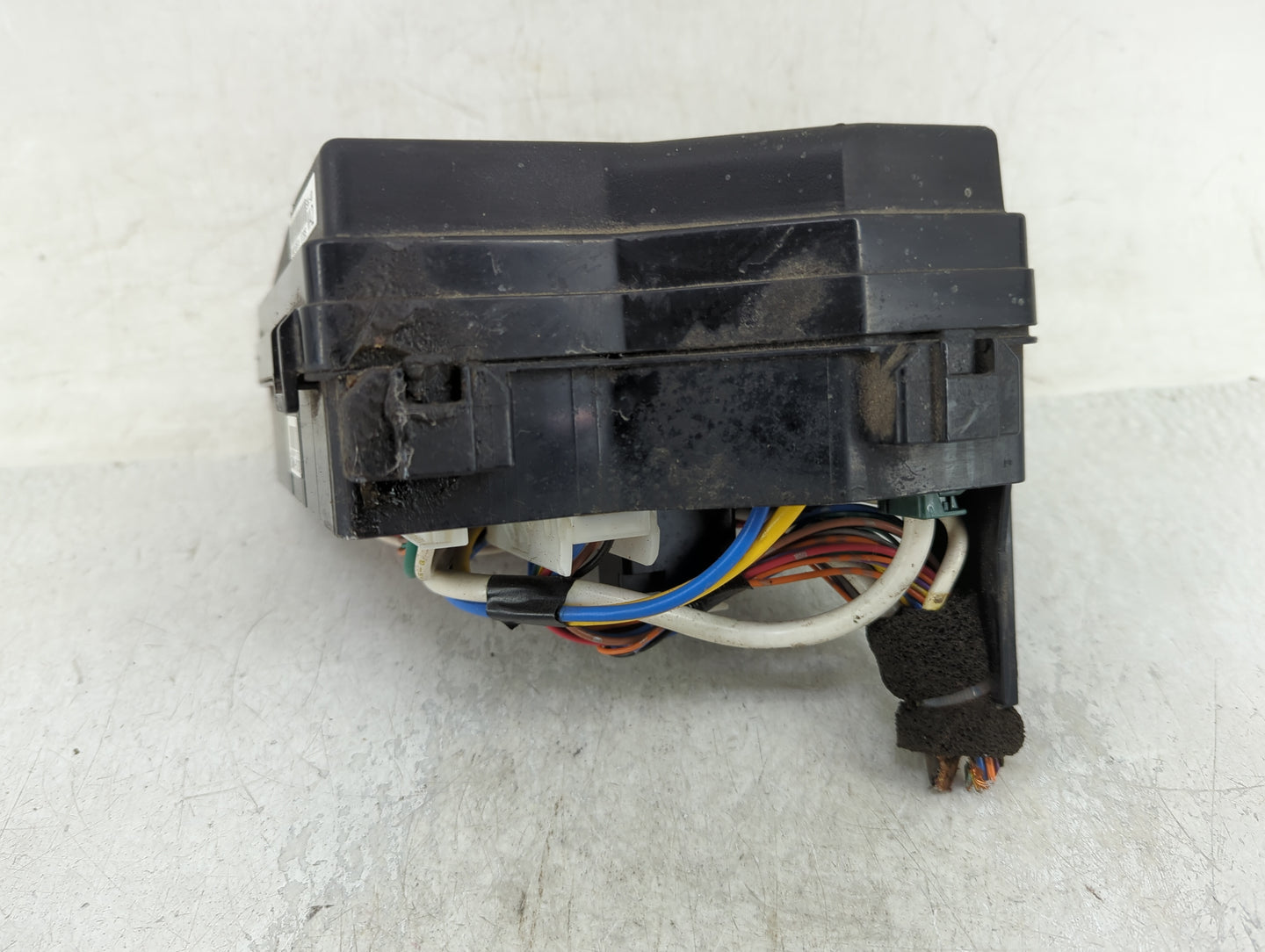 2007-2011 Honda Cr-V Fusebox Fuse Box Panel Relay Module P/N:07280B SWA-0130 Fits Fits 2007 2008 2009 2010 2011 OEM Used Aut