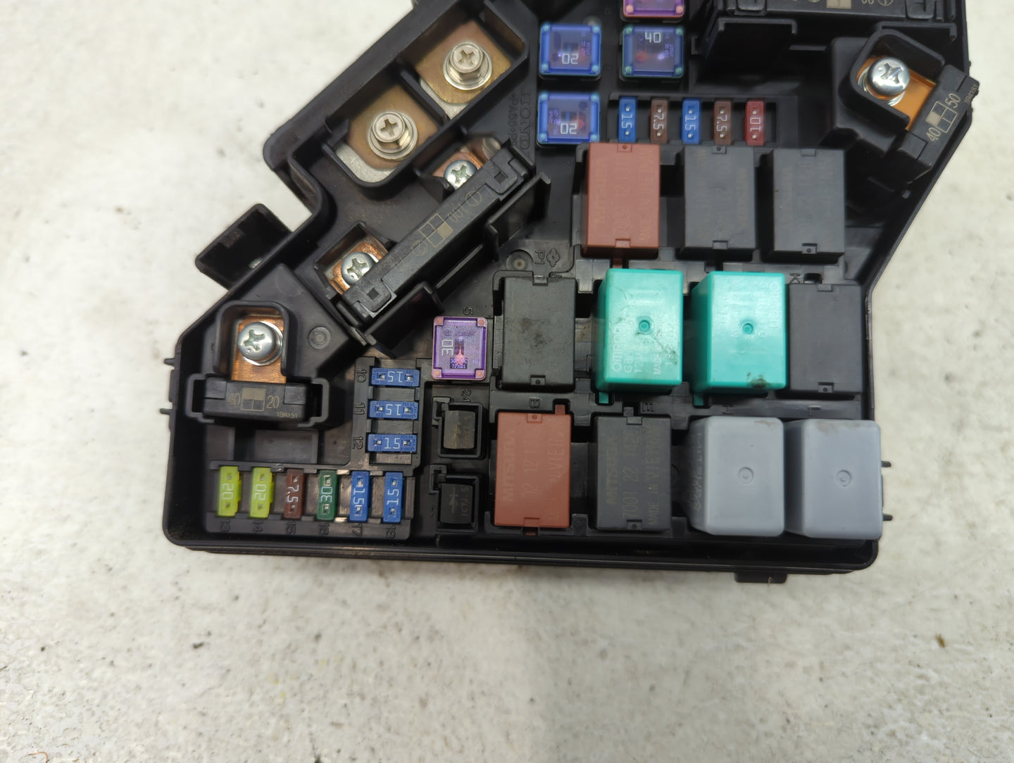 2007-2011 Honda Cr-V Fusebox Fuse Box Panel Relay Module Fits Fits 2007 2008 2009 2010 2011 OEM Used Auto Parts - Oemusedaut