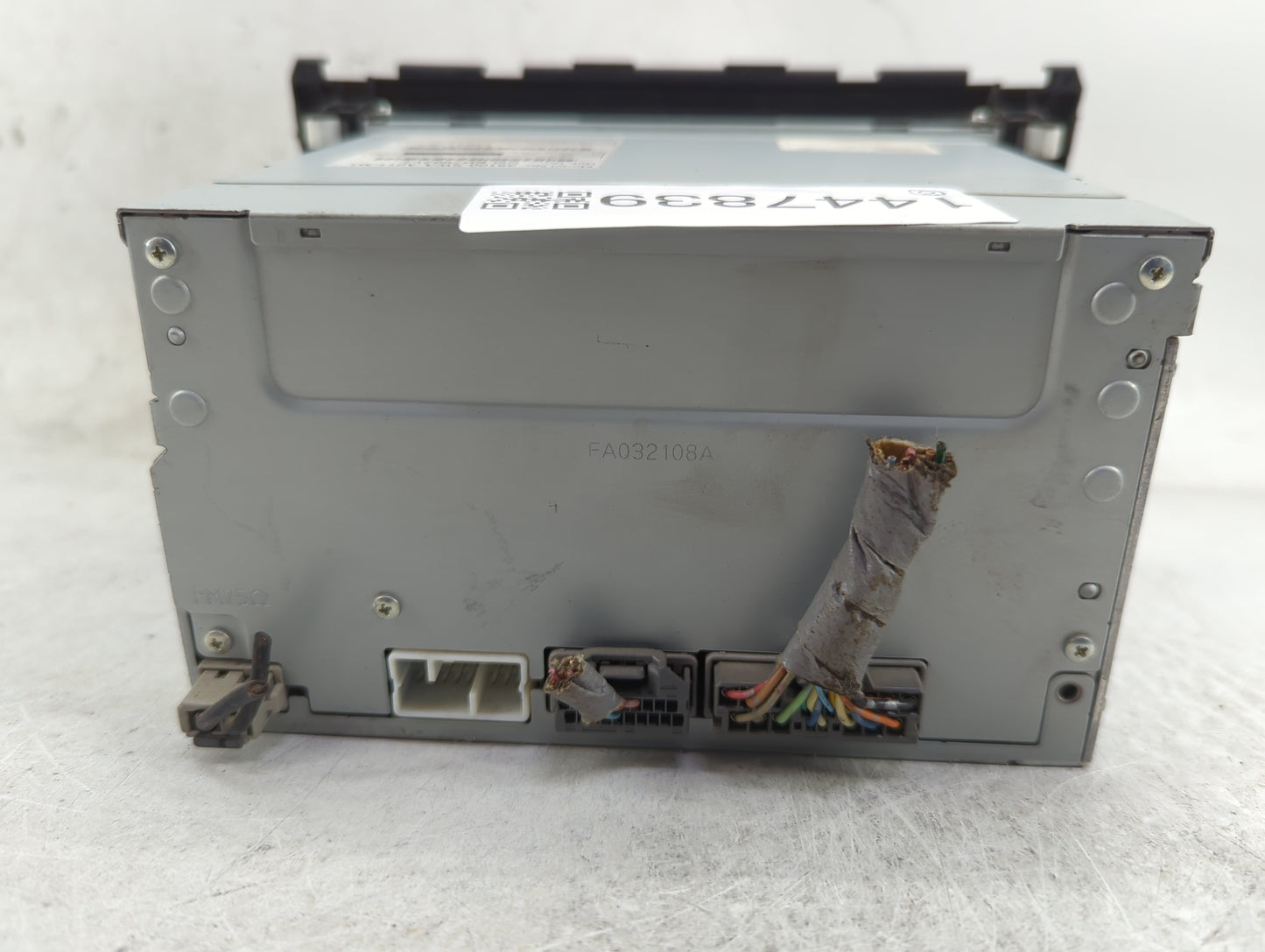 2010-2011 Honda Cr-V Radio AM FM Cd Player Receiver Replacement P/N:39100-SWA-A011-M1 CQ-EH7962VT Fits Fits 2010 2011 OEM Us