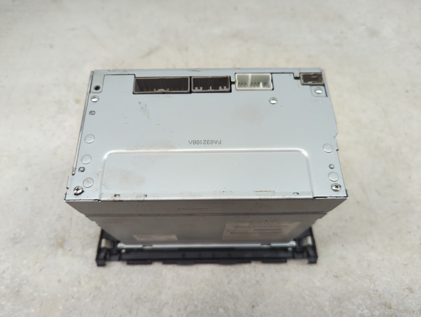 2011 Honda Cr-V Radio AM FM Cd Player Receiver Replacement P/N:39100-SWA-A011-M1 CQ-EH7962VT Fits OEM Used Auto Parts - Oemu