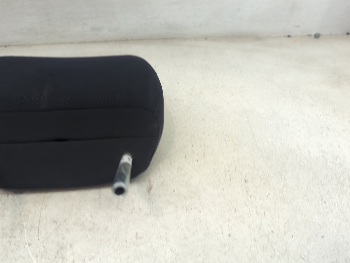 2011 Honda Cr-V Headrest Head Rest Front Driver Passenger Seat Fits OEM Used Auto Parts - Oemusedautoparts1.com