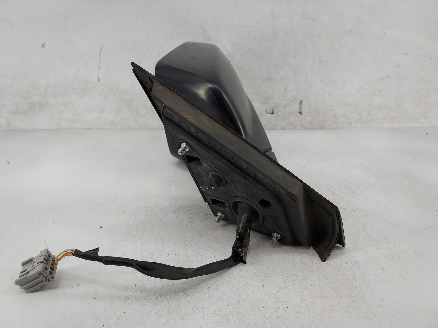 2007-2011 Honda Cr-V Driver Side View Mirror - Left Door Mirror OEM Used - Oemusedautoparts1.com