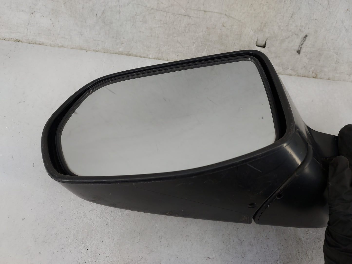 2007-2011 Honda Cr-V Driver Side View Mirror - Left Door Mirror OEM Used - Oemusedautoparts1.com