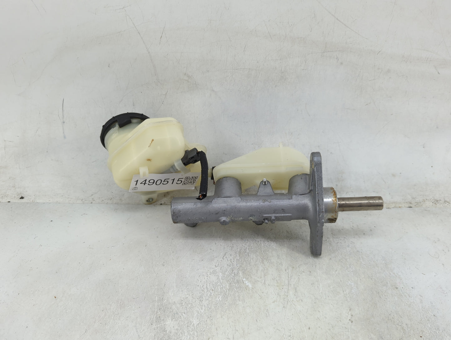 2007-2011 Honda Cr-v Brake Master Cylinder 1490515 - Oemusedautoparts1.com