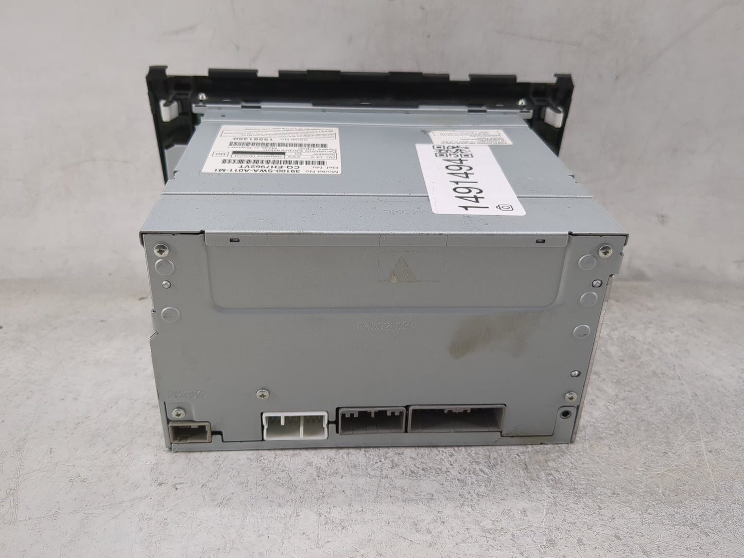 2011 Honda Cr-V Radio AM FM Cd Player Receiver Replacement P/N:39100-SWA-A011-M1 CQ-EH7962VT Fits OEM Used Auto Parts - Oemu