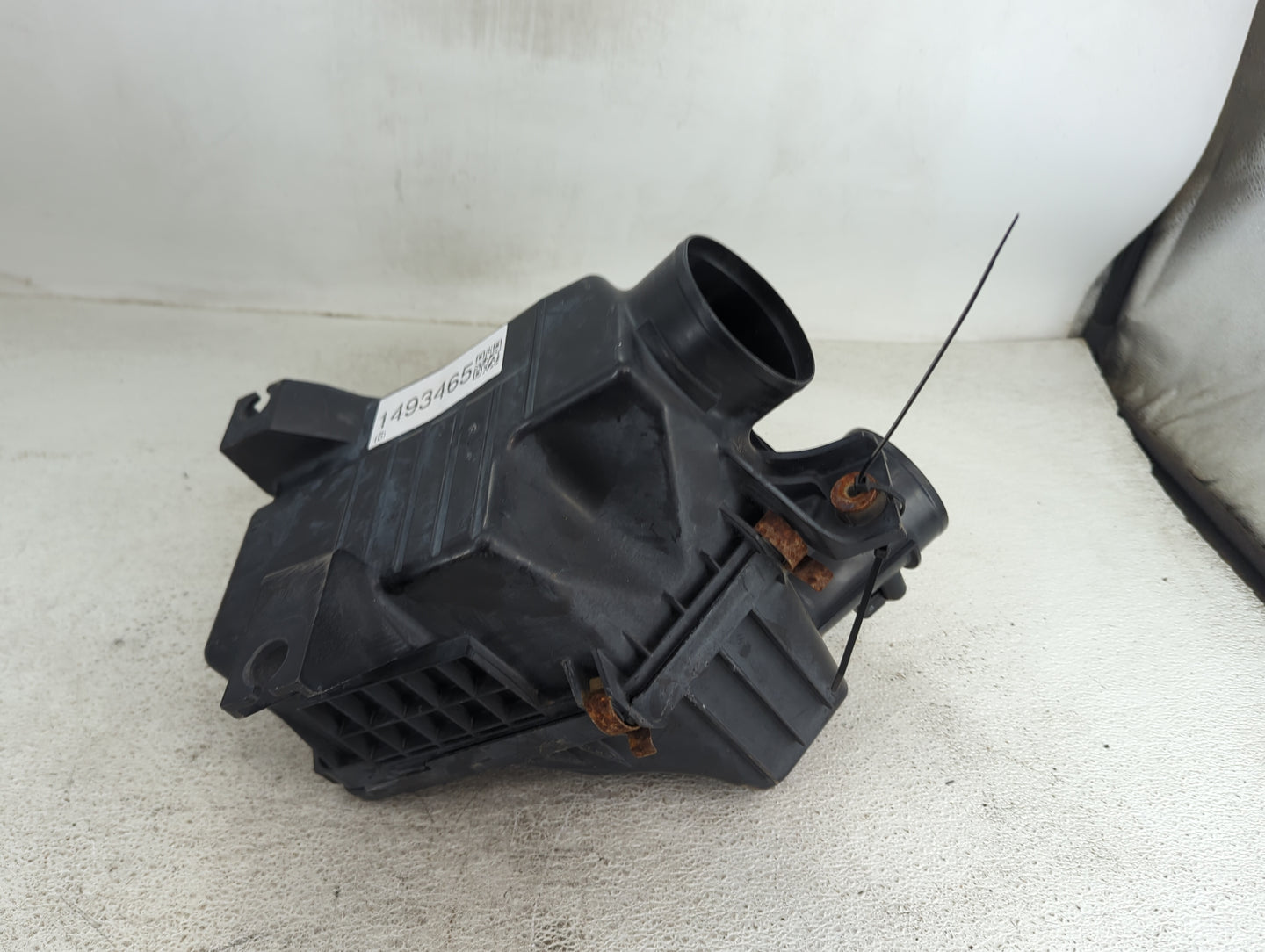 2010-2011 Honda Cr-v Air Cleaner Intake-duct Hose Tube 1493465 - Oemusedautoparts1.com
