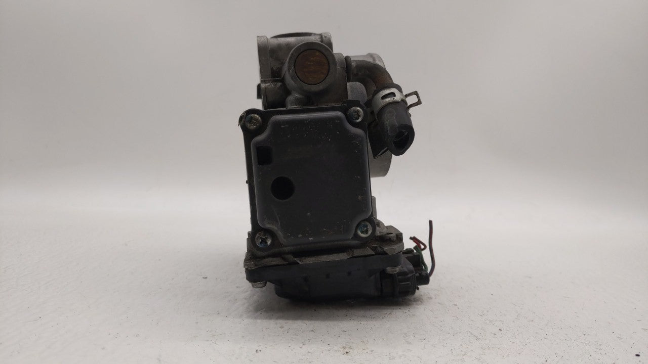 2010-2013 Honda Cr-V Throttle Body P/N:GMD7E GME1A Fits Fits 2010 2011 2012 2013 2014 OEM Used Auto Parts - Oemusedautoparts