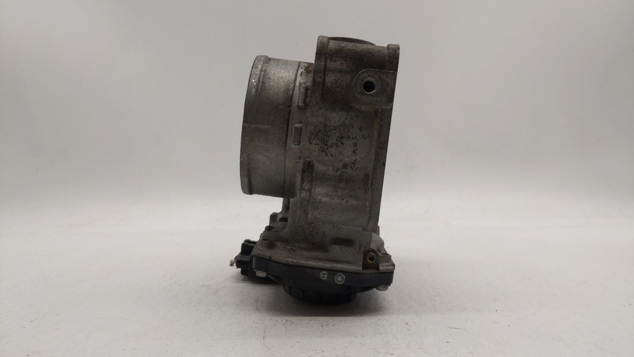 2010-2013 Honda Cr-V Throttle Body P/N:GMD7E GME1A Fits Fits 2010 2011 2012 2013 2014 OEM Used Auto Parts - Oemusedautoparts