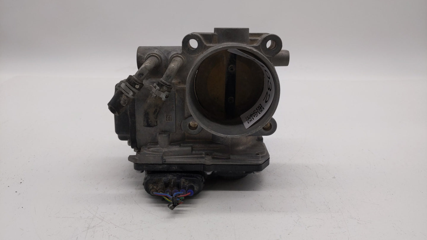 2010-2013 Honda Cr-V Throttle Body P/N:GMD7E GME1A Fits Fits 2010 2011 2012 2013 2014 OEM Used Auto Parts - Oemusedautoparts