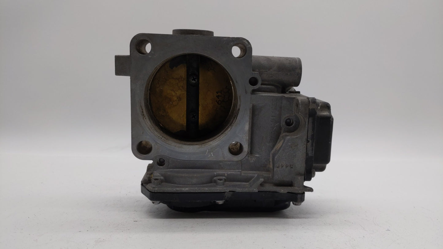 2010-2013 Honda Cr-V Throttle Body P/N:GMD7E GME1A Fits Fits 2010 2011 2012 2013 2014 OEM Used Auto Parts - Oemusedautoparts