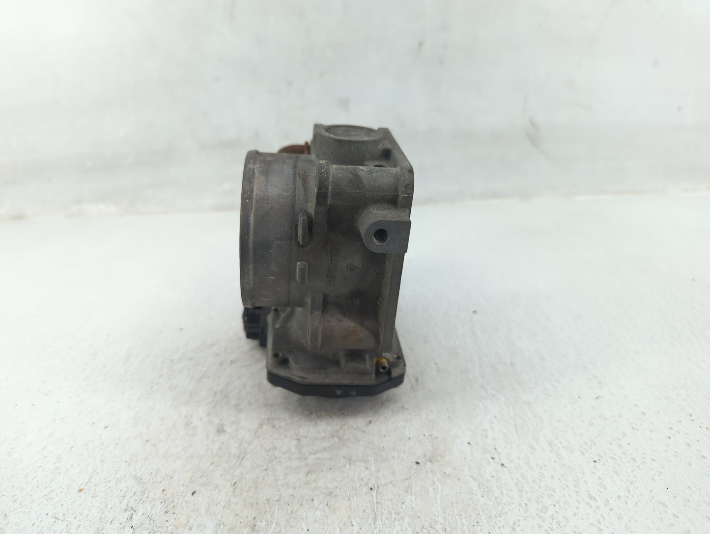 2010-2014 Honda Cr-V Throttle Body P/N:U22250267844 Fits Fits 2010 2011 2012 2013 2014 2015 OEM Used Auto Parts - Oemusedaut