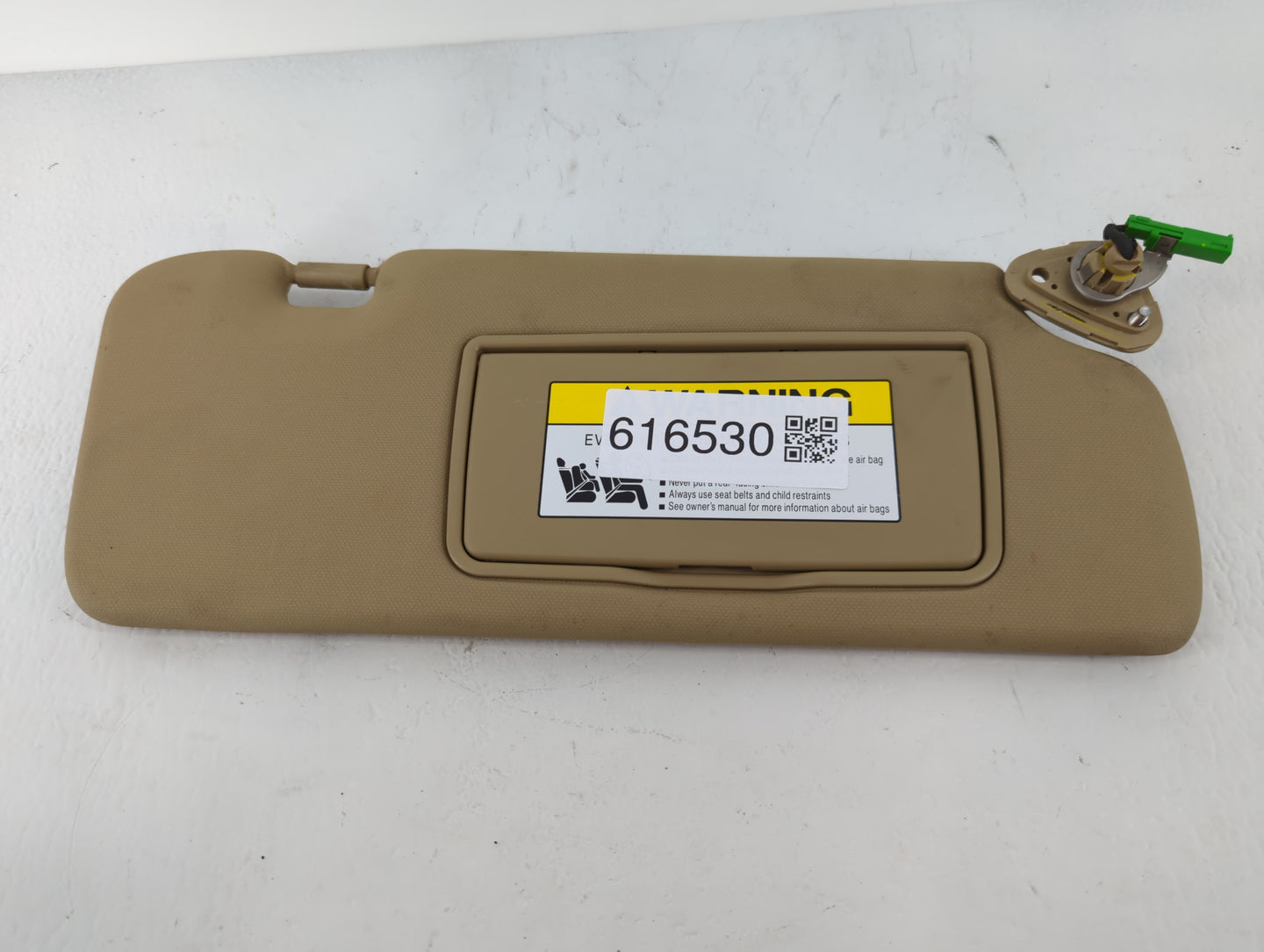 2010-2011 Honda Cr-V Sun Visor Shade Replacement Passenger Right Mirror Fits Fits 2010 2011 OEM Used Auto Parts - Oemusedaut