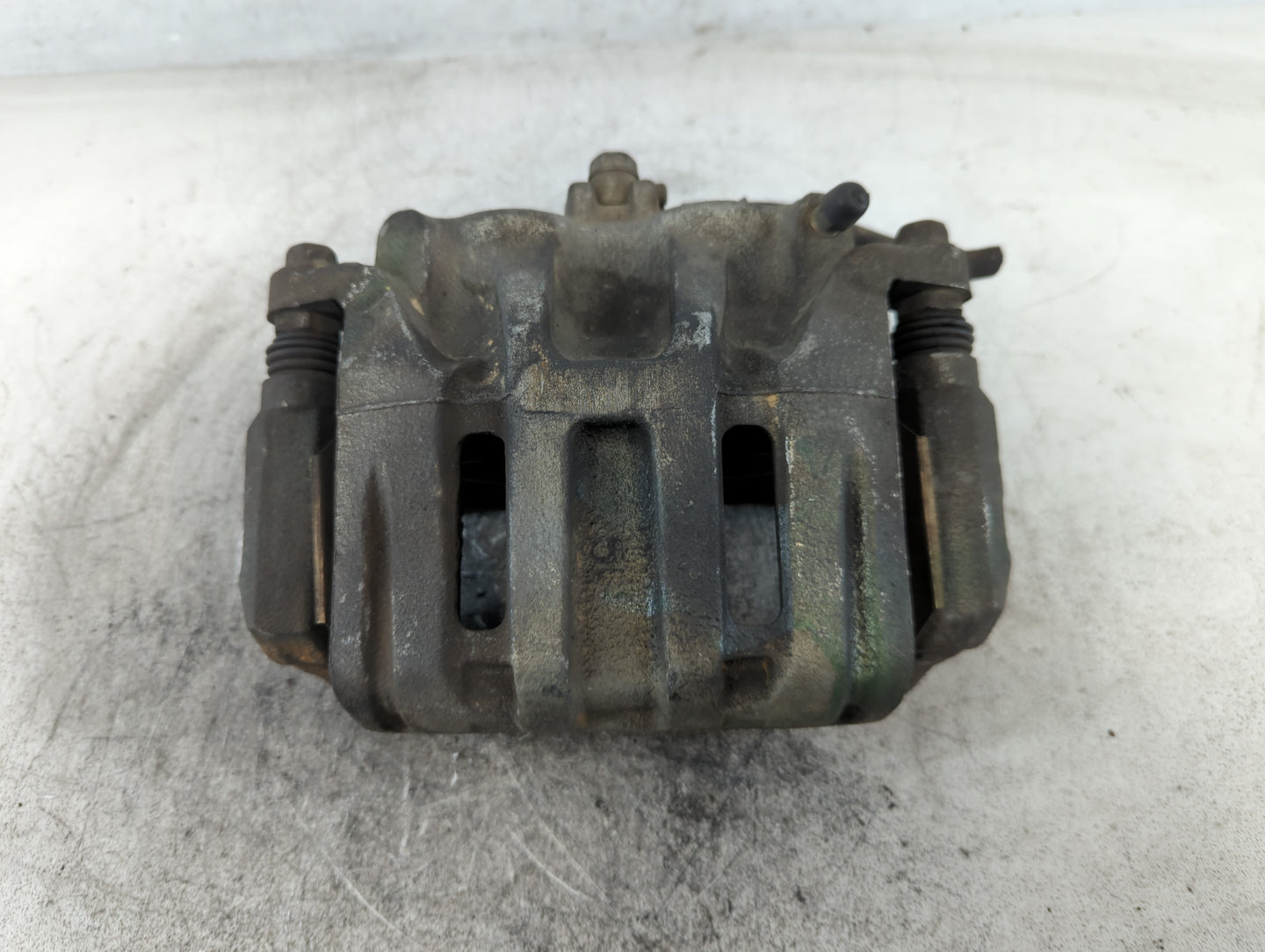 2007-2011 Honda Cr-v Front Driver Left Brake Caliper 699879 - Oemusedautoparts1.com
