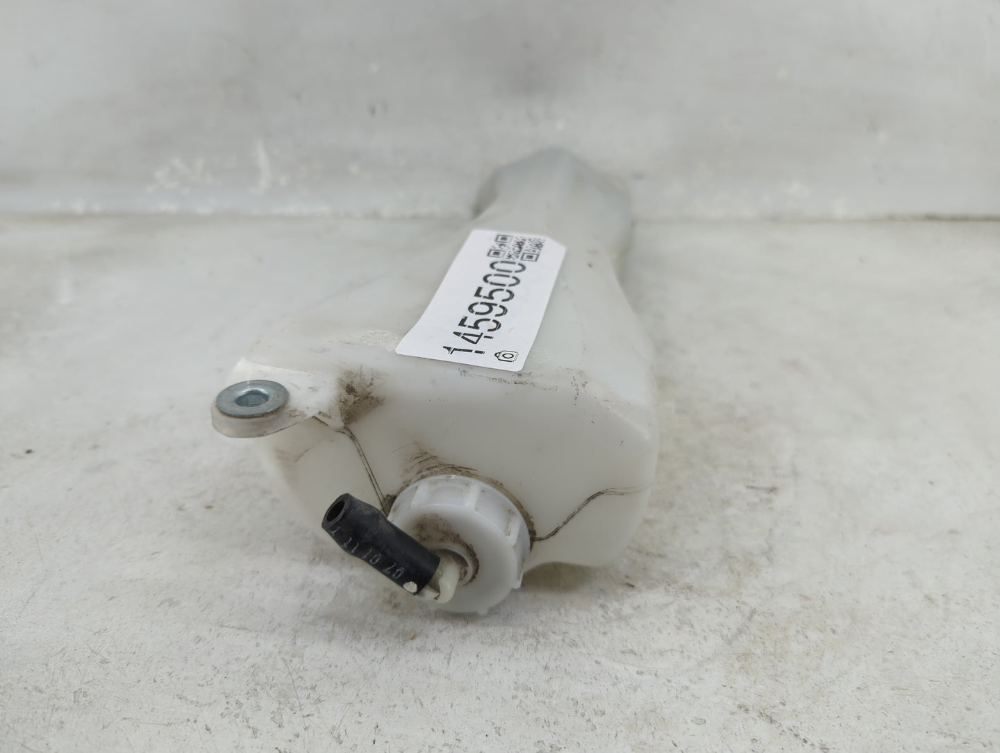 2011 Honda Fit Windshield Washer Fluid Reservoir Bottle Oem - Oemusedautoparts1.com