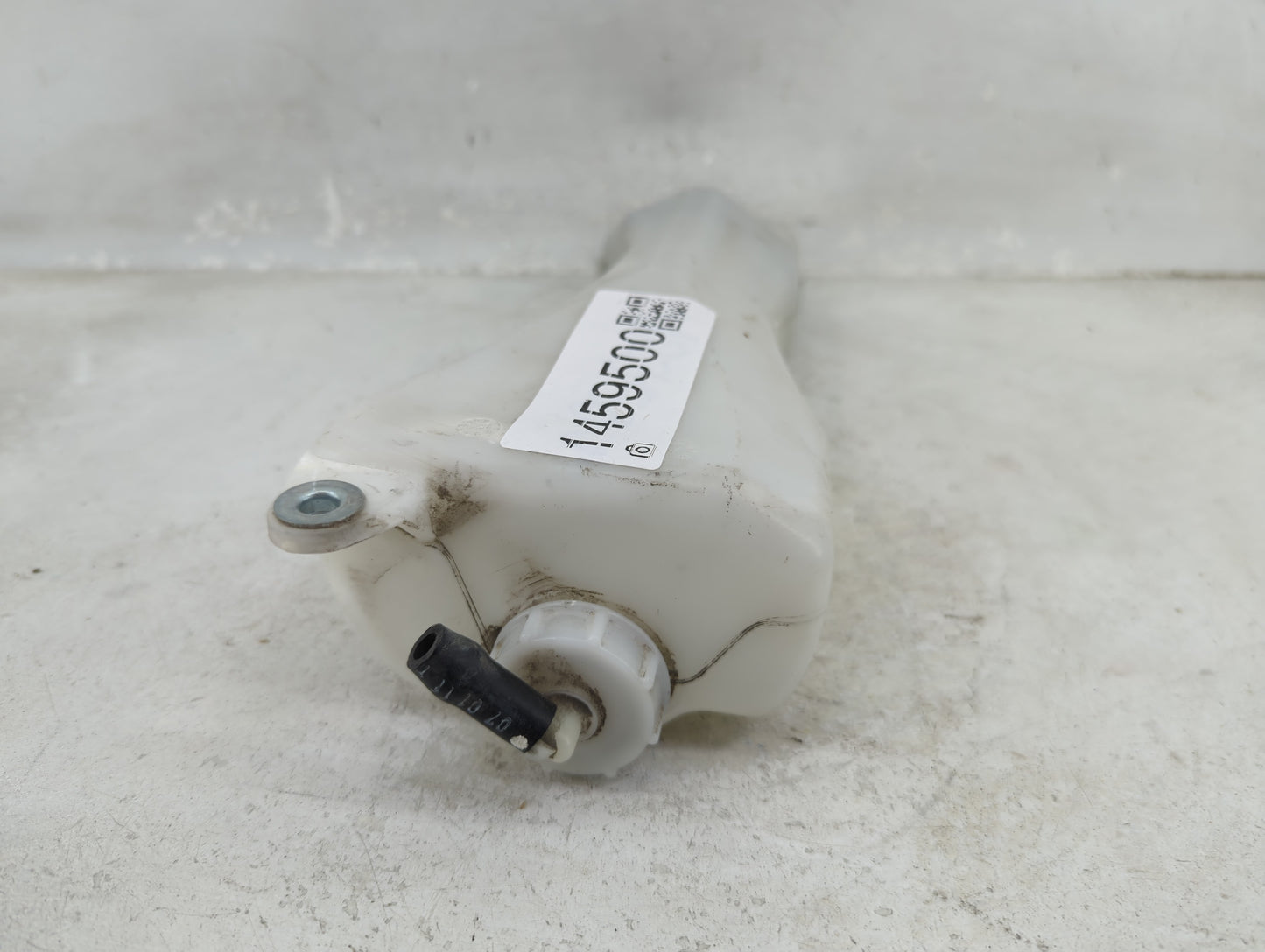 2011 Honda Fit Windshield Washer Fluid Reservoir Bottle Oem - Oemusedautoparts1.com