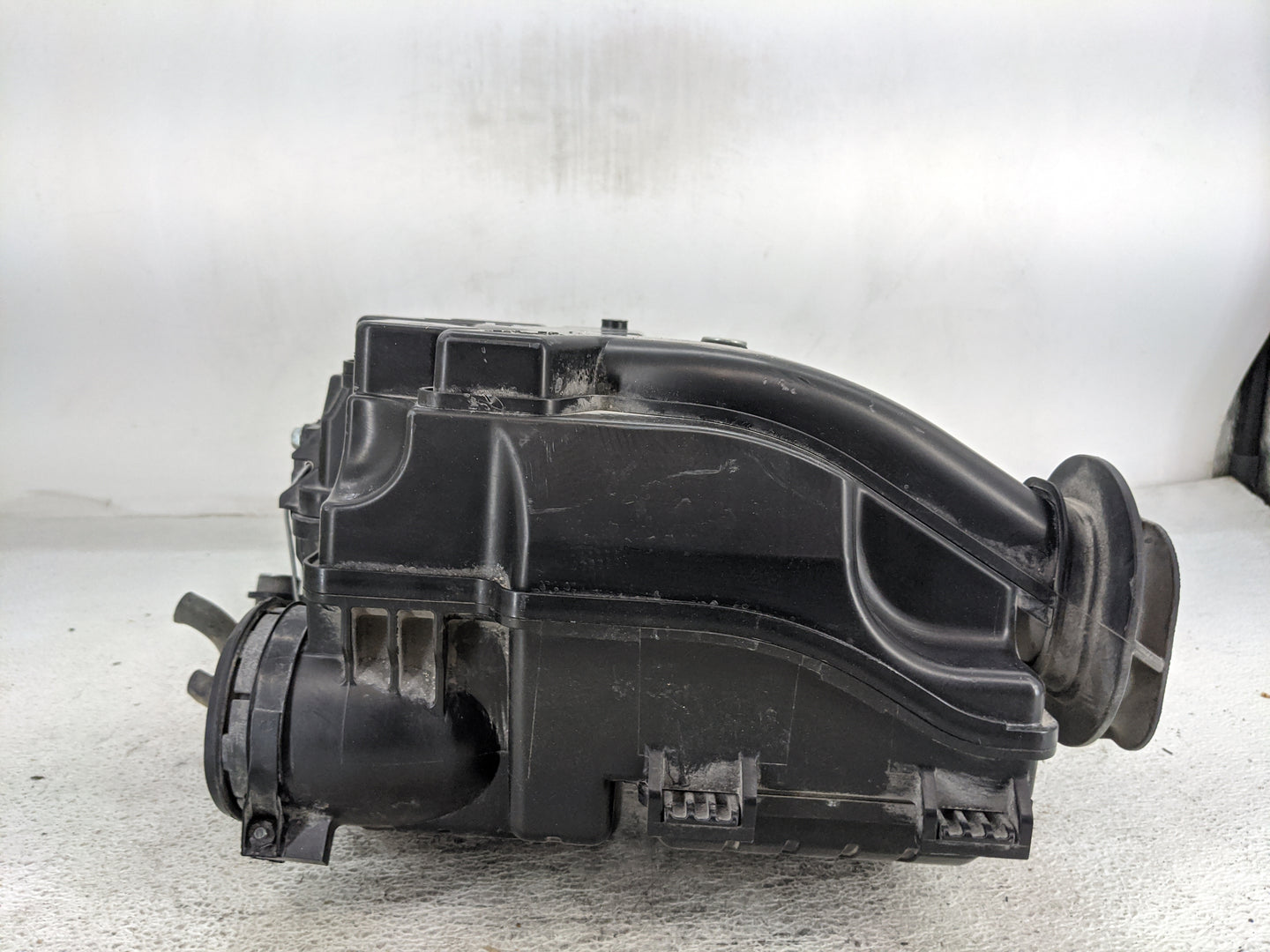 2011 Honda Fit Air Cleaner Intake-duct Hose Tube - Oemusedautoparts1.com