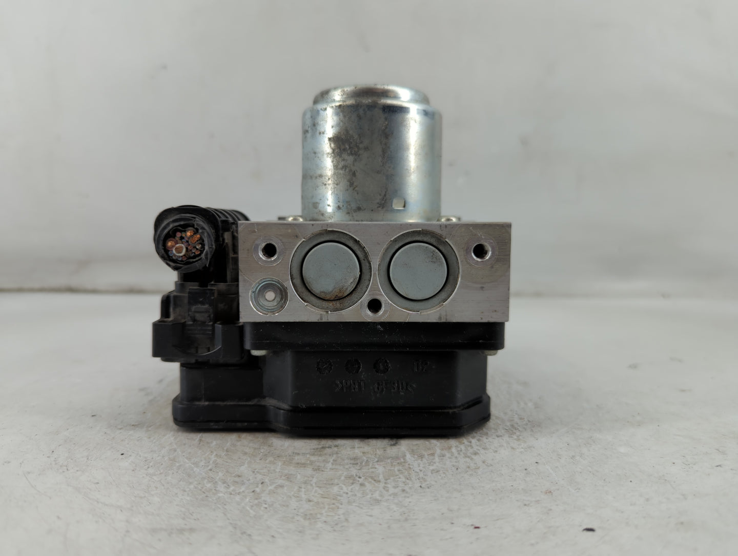 2009-2011 Honda Fit ABS Pump Control Module Replacement P/N:C67G K6VAB, 1D27A-0596 Fits Fits 2009 2010 2011 OEM Used Auto Pa