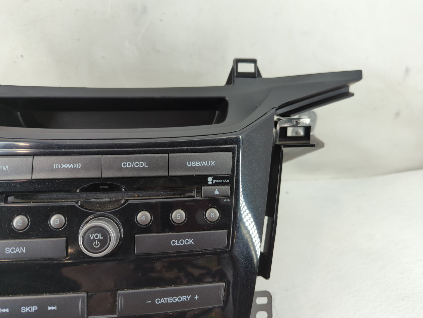 2011-2013 Honda Odyssey Radio AM FM Cd Player Receiver Replacement Fits Fits 2011 2012 2013 2014 2015 OEM Used Auto Parts - 