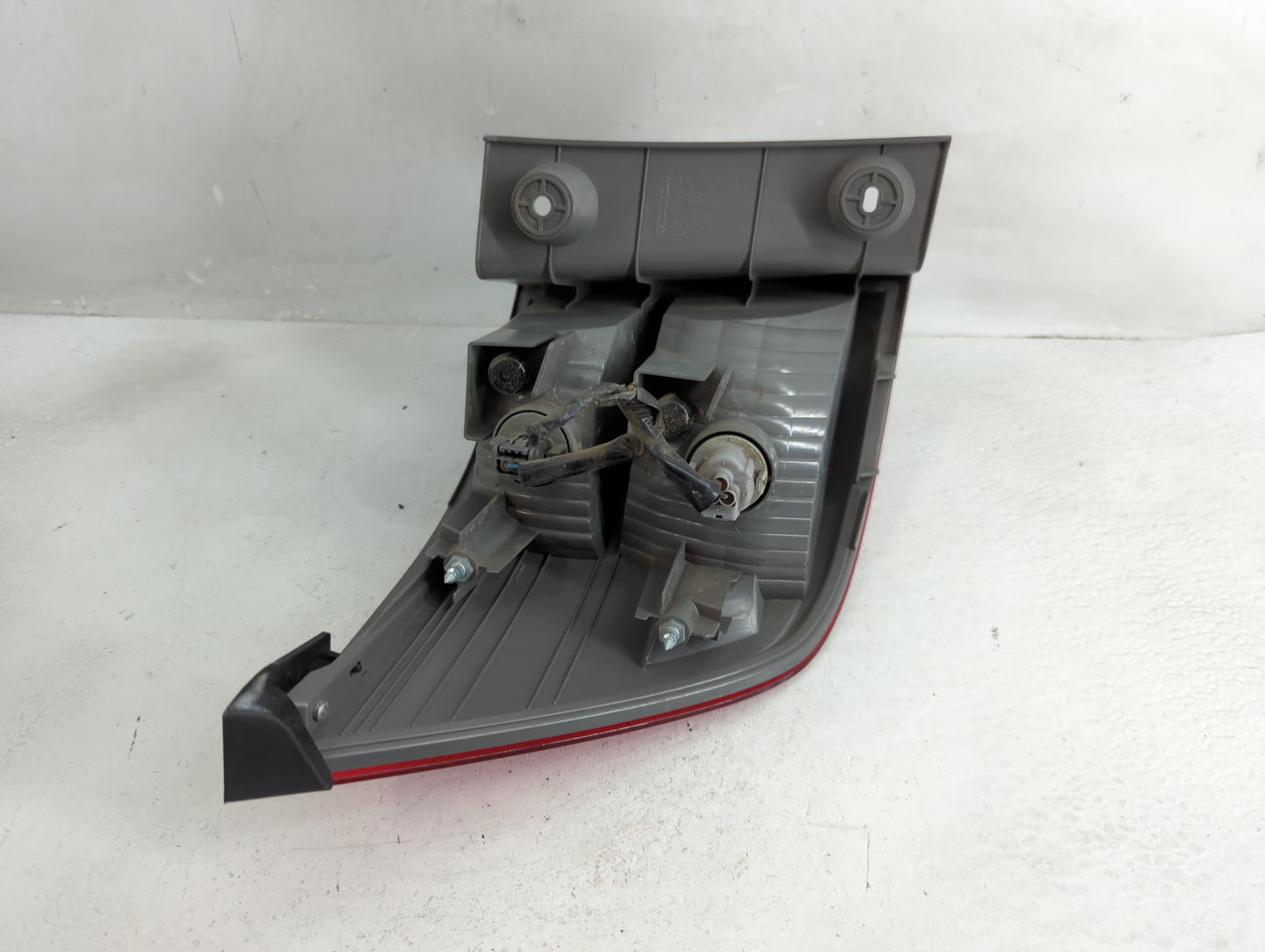 2011-2013 Honda Odyssey Tail Light Assembly Passenger Right OEM Fits Fits 2011 2012 2013 OEM Used Auto Parts - Oemusedautopa
