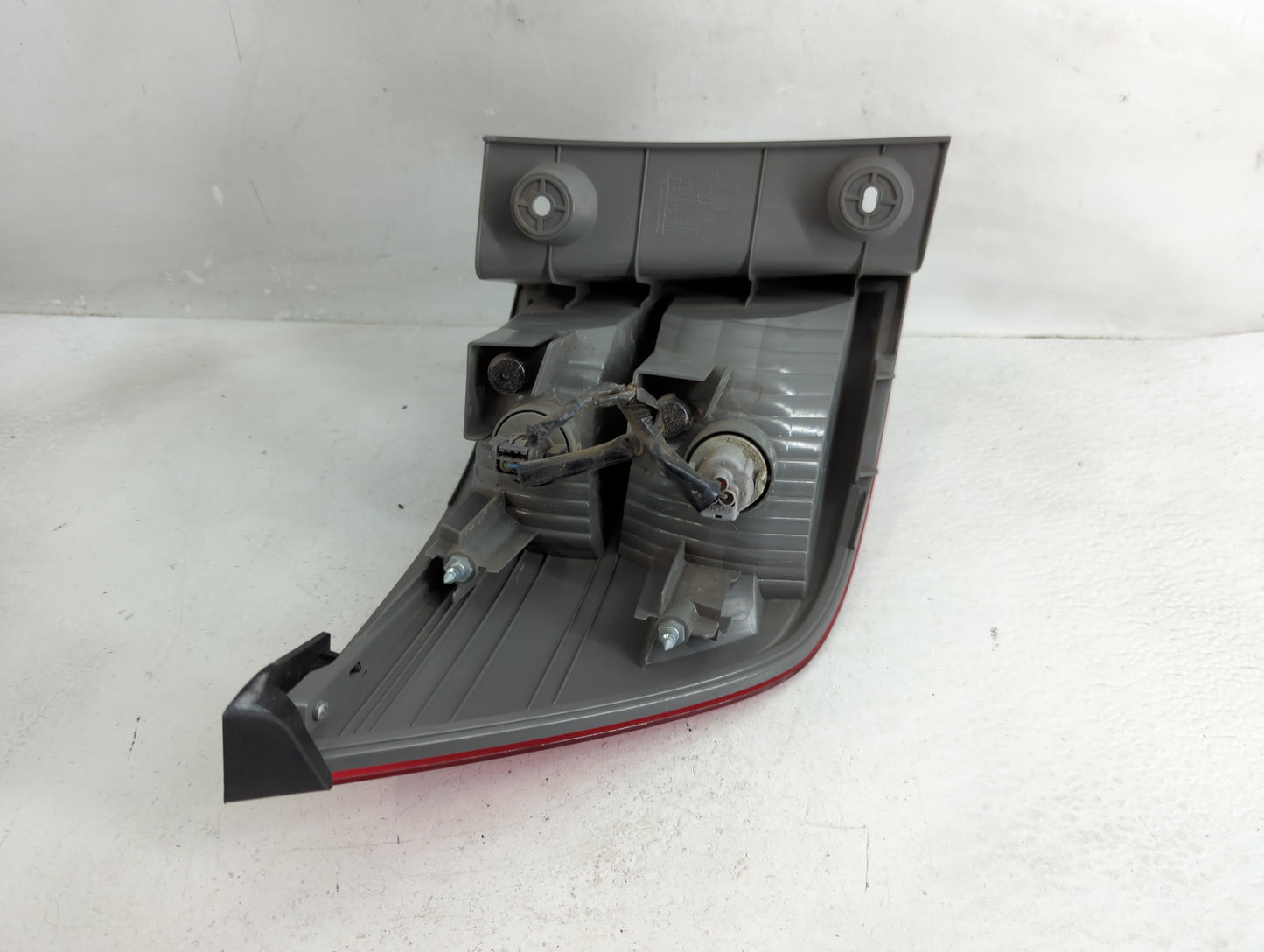 2011-2013 Honda Odyssey Tail Light Assembly Passenger Right OEM Fits Fits 2011 2012 2013 OEM Used Auto Parts - Oemusedautopa