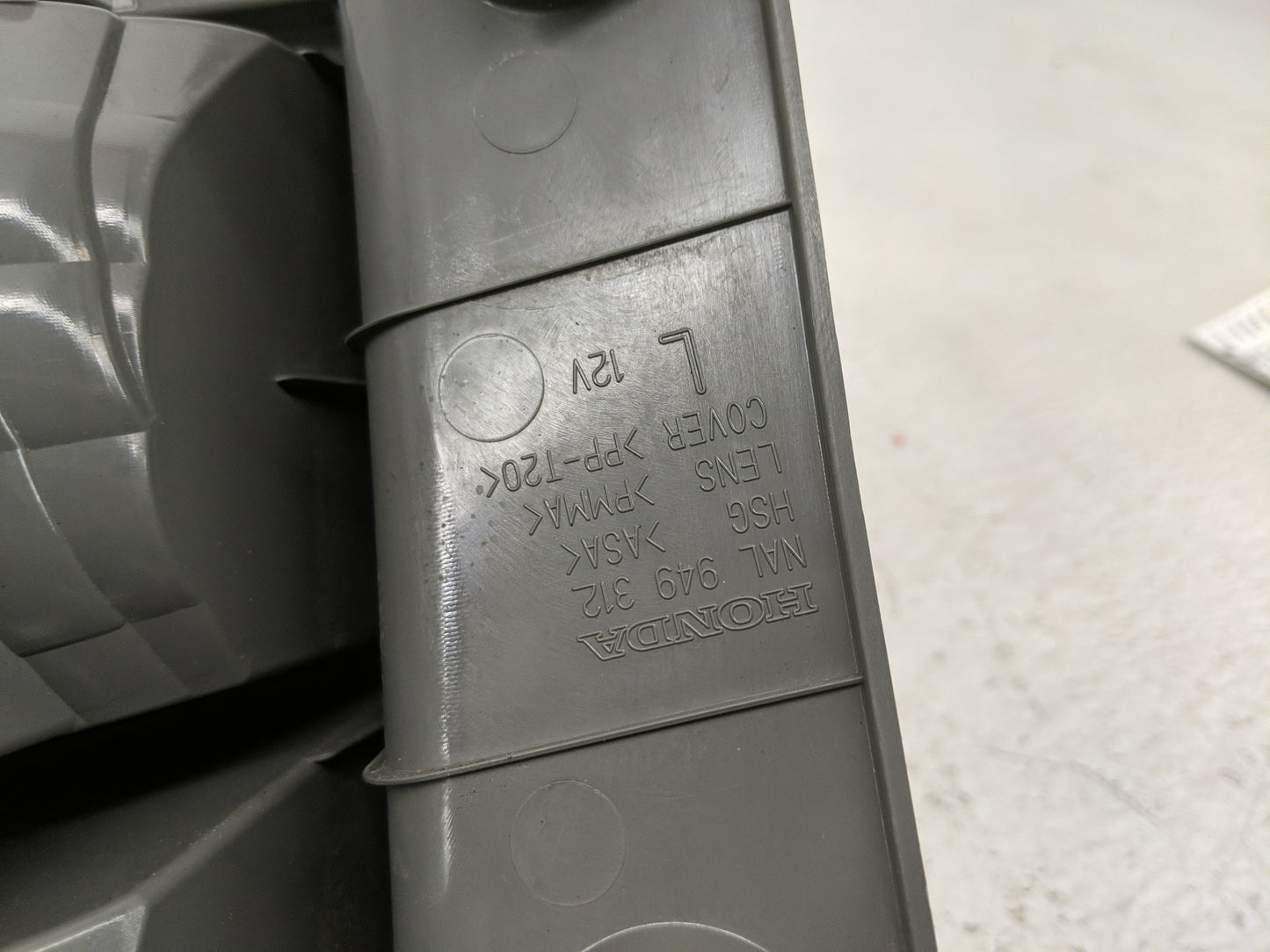 2011-2013 Honda Odyssey Tail Light Assembly Driver Left OEM Fits Fits 2011 2012 2013 OEM Used Auto Parts - Oemusedautoparts1