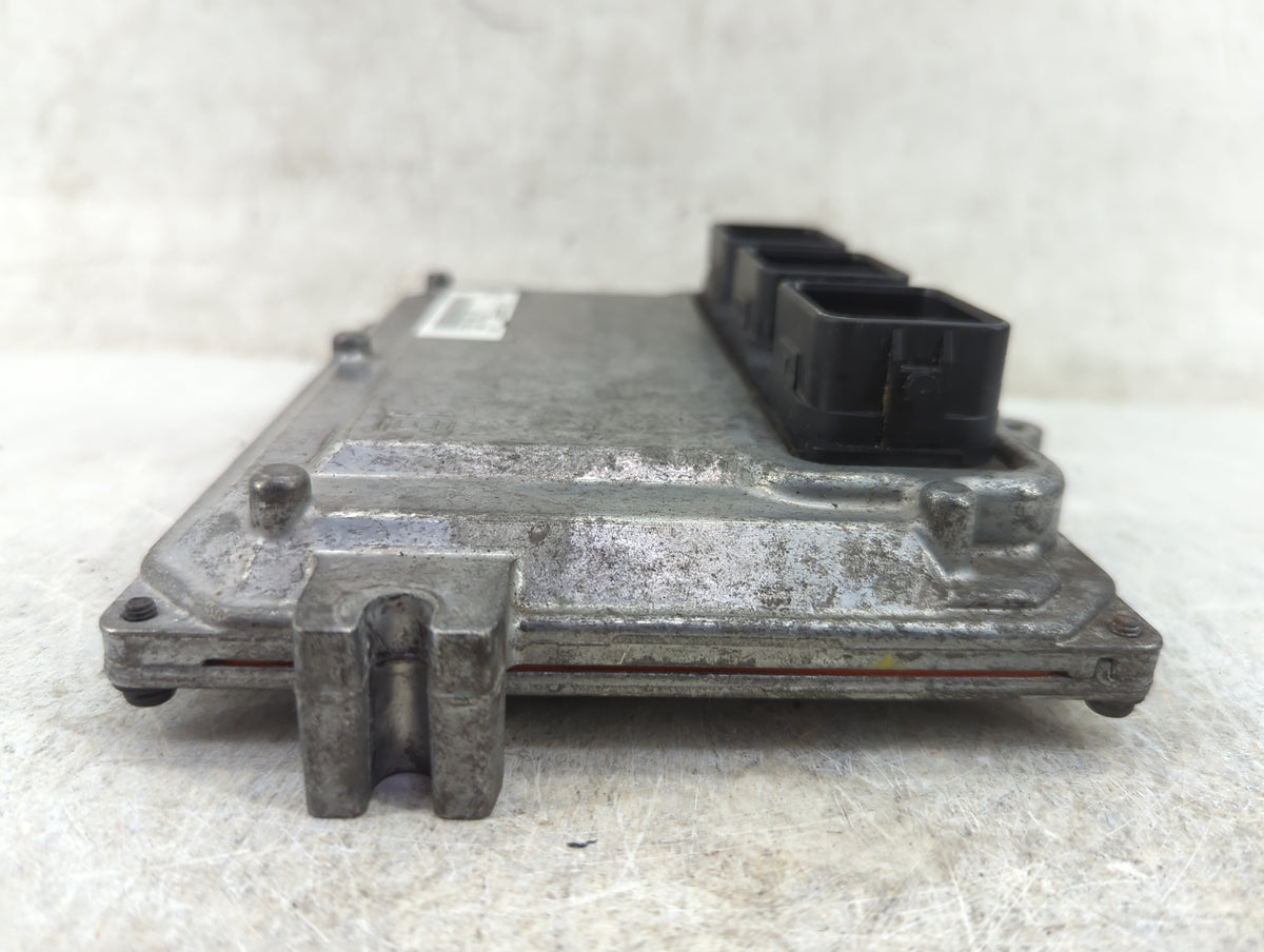 2011-2013 Honda Odyssey PCM Engine Control Computer ECU ECM PCU OEM P/N:37820-RV0-A77 Fits Fits 2011 2013 OEM Used Auto Part
