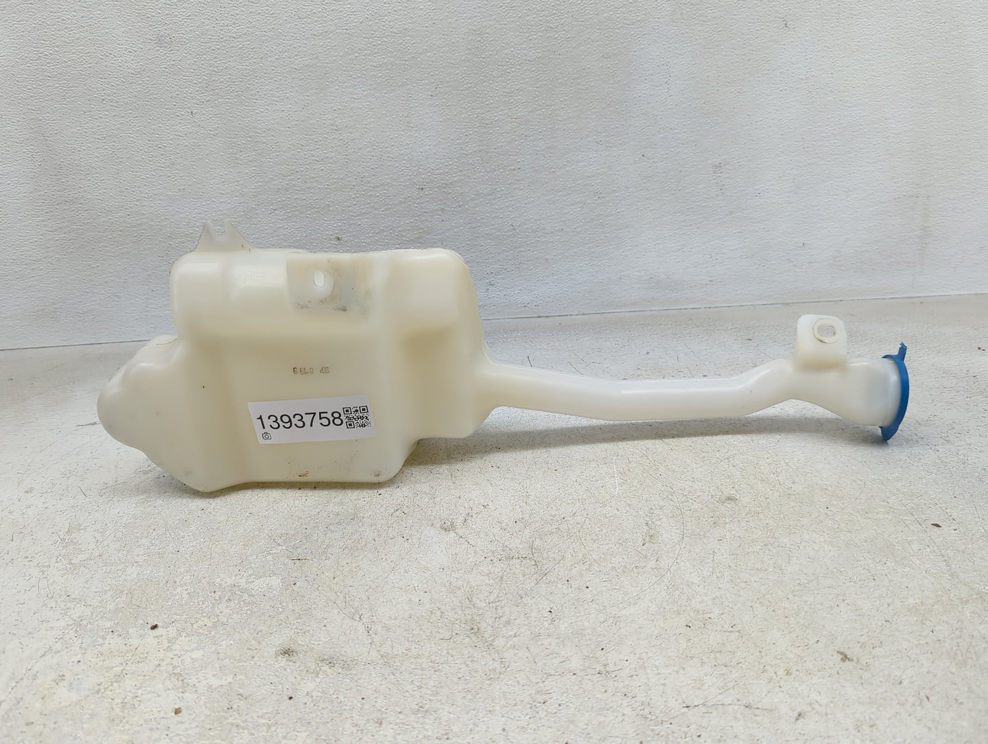 2011-2017 Honda Odyssey Windshield Washer Fluid Reservoir Bottle Oem - Oemusedautoparts1.com