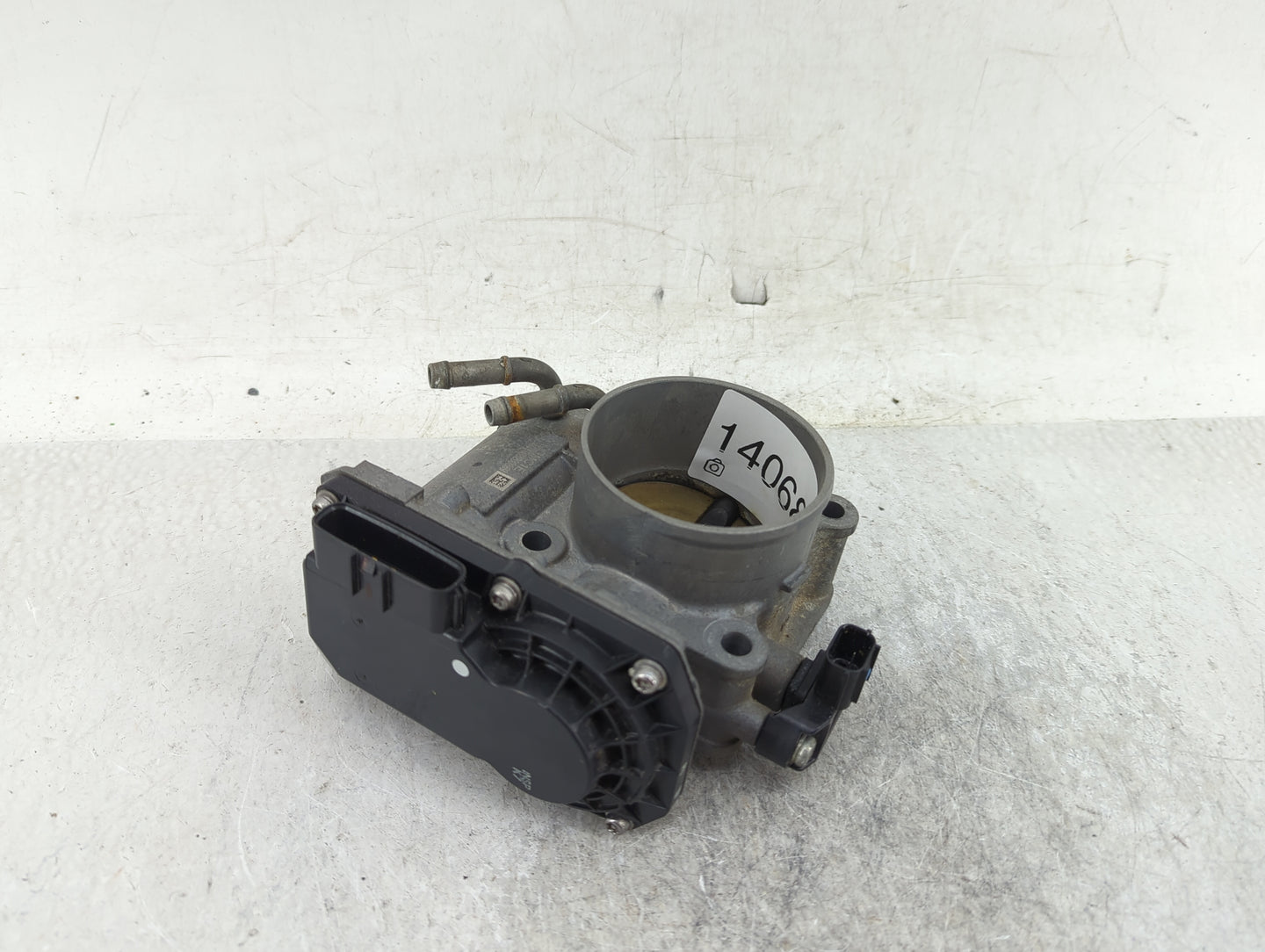 2011-2017 Honda Odyssey Throttle Body Fits Fits 2009 2010 2011 2012 2013 2014 2015 2016 2017 OEM Used Auto Parts - Oemusedau
