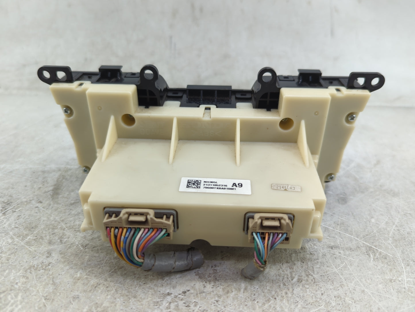 2011-2017 Honda Odyssey Climate Control Module Temperature AC/Heater Replacement P/N:79600TK8A910M1 Fits OEM Used Auto Parts