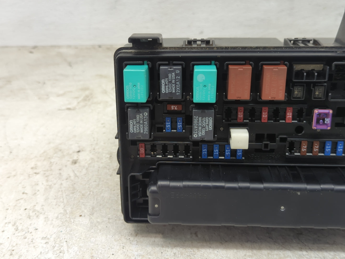 2011-2017 Honda Odyssey Fusebox Fuse Box Panel Relay Module P/N:TK8-A011 031R100R52 Fits Fits 2011 2013 2014 2015 2016 2017 