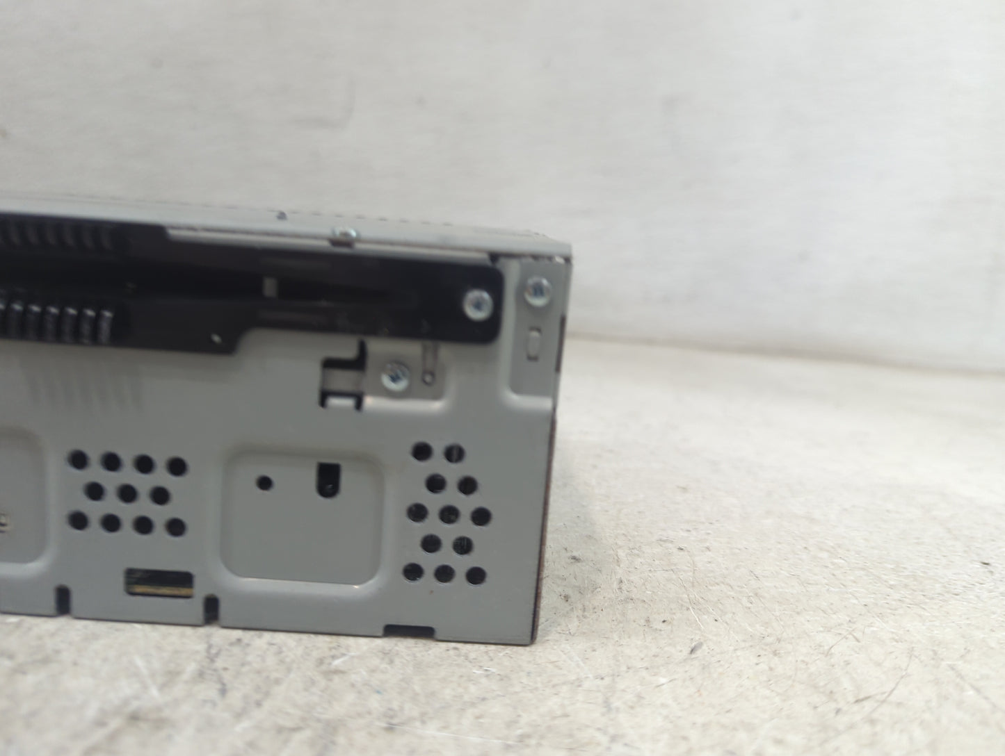 2011 Honda Odyssey Radio AM FM Cd Player Receiver Replacement P/N:GJ6T-19C107-DC Fits OEM Used Auto Parts - Oemusedautoparts