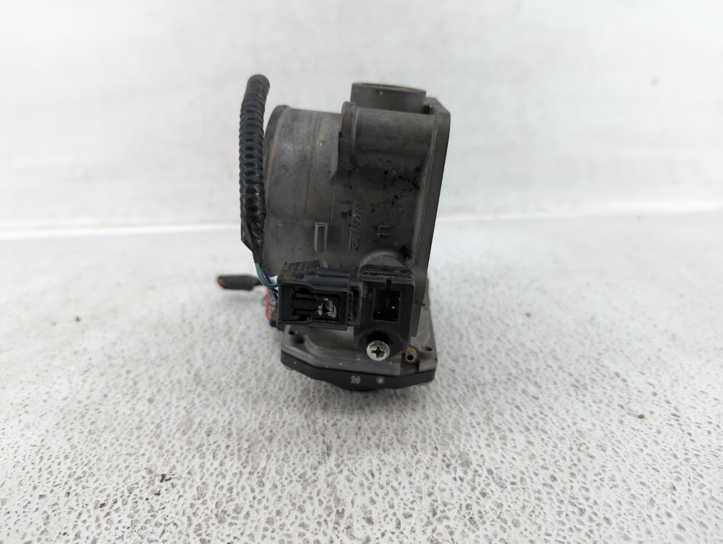 2011-2017 Honda Odyssey Throttle Body P/N:U31990303393 Fits Fits 2009 2010 2011 2012 2013 2014 2015 2016 2017 OEM Used Auto 