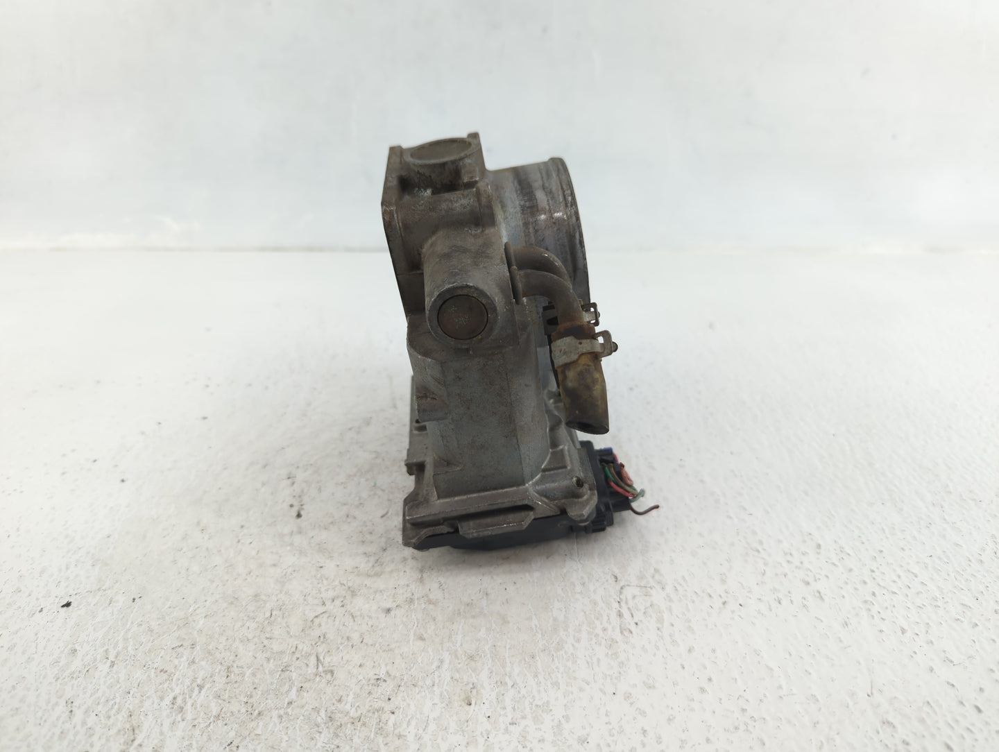 2011-2017 Honda Odyssey Throttle Body P/N:U31990214285 Fits Fits 2009 2010 2011 2012 2013 2014 2015 2016 2017 OEM Used Auto 