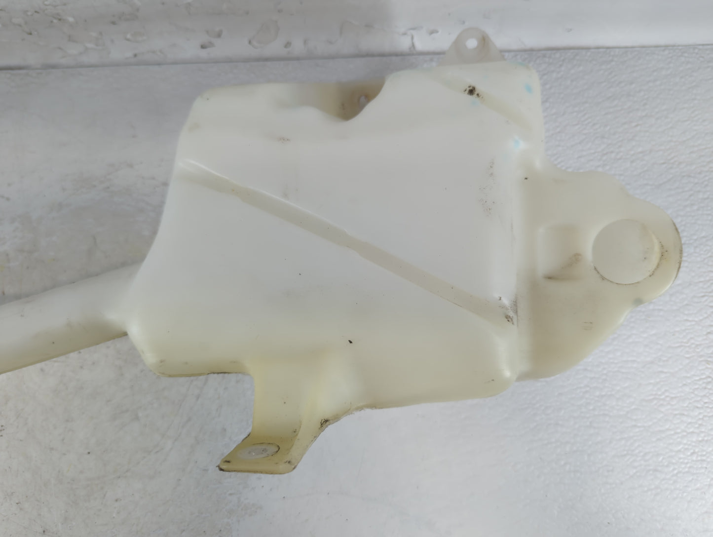 2011-2017 Honda Odyssey Windshield Washer Fluid Reservoir Bottle Oem - Oemusedautoparts1.com
