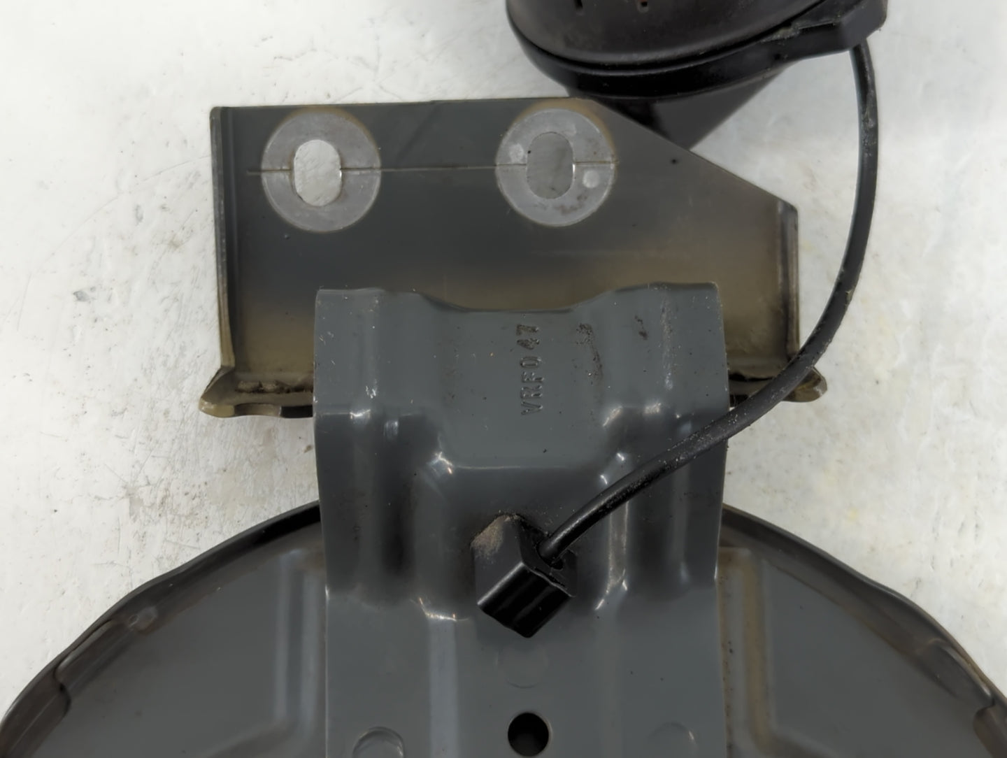 2011 Honda Odyssey Fuel Tank Door Lid Gas Tank - Oemusedautoparts1.com