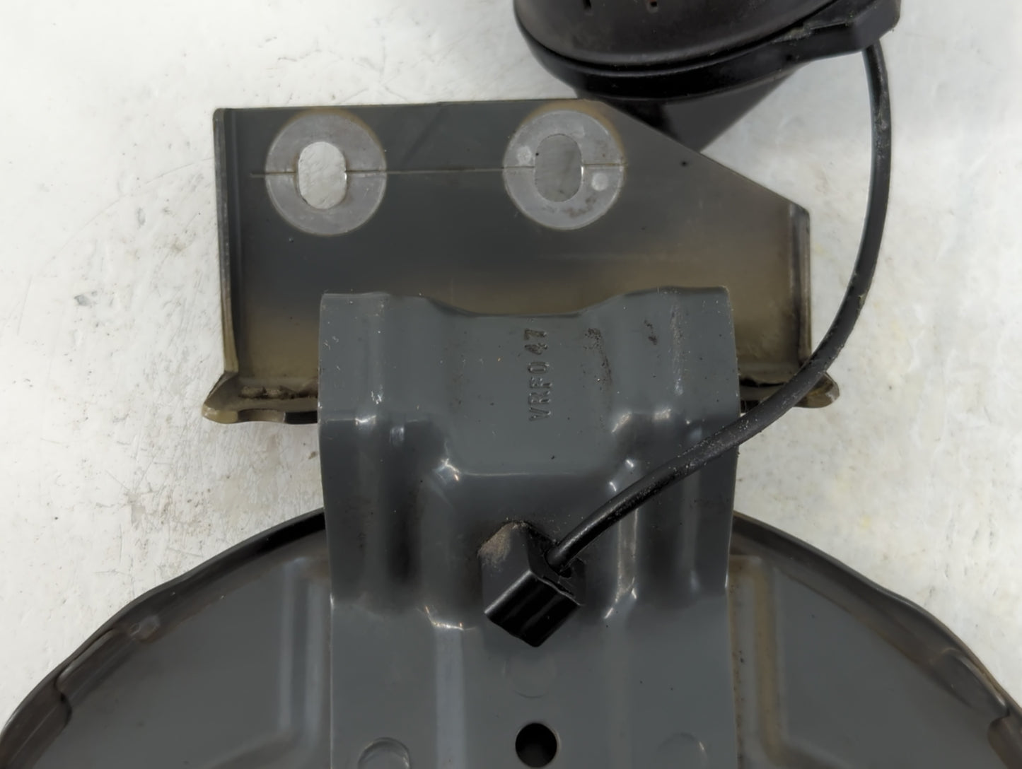 2011 Honda Odyssey Fuel Tank Door Lid Gas Tank - Oemusedautoparts1.com