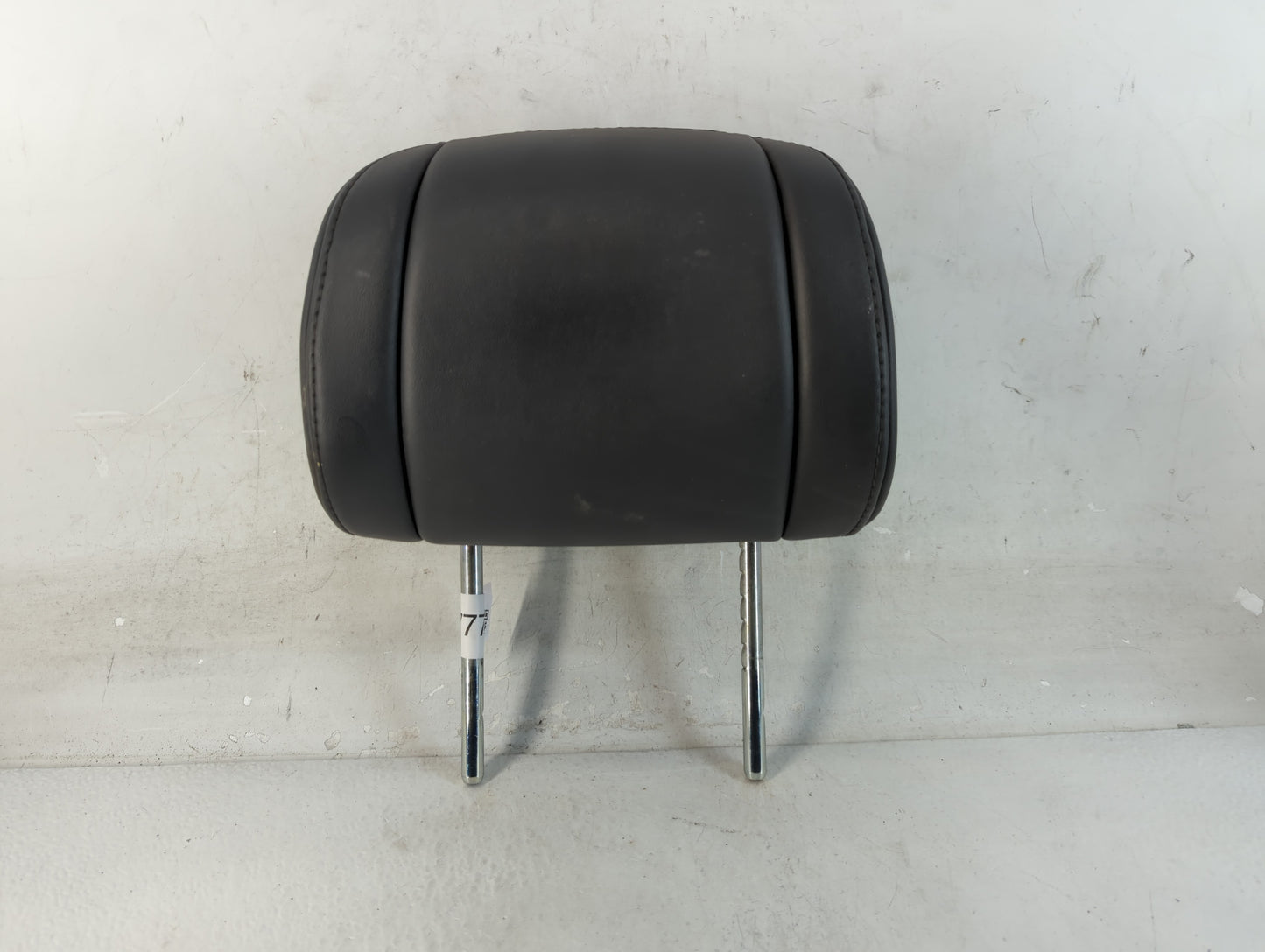2010-2012 Honda Pilot Headrest Head Rest Front Driver Passenger Seat Fits Fits 2010 2011 2012 OEM Used Auto Parts - Oemuseda