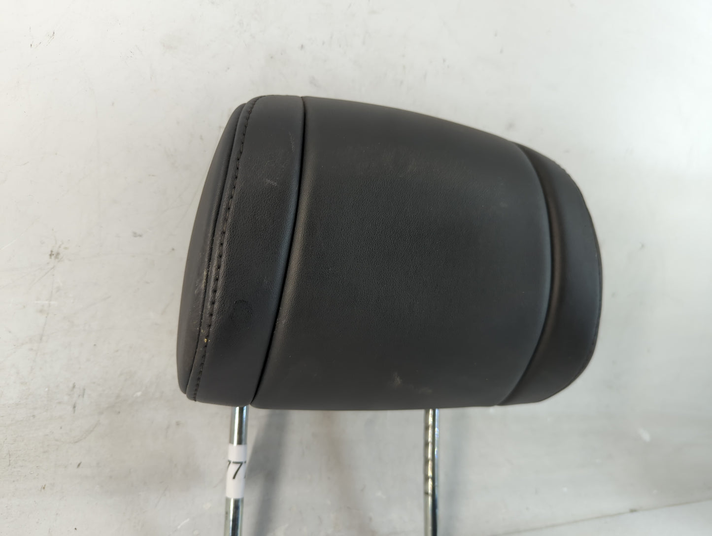 2010-2012 Honda Pilot Headrest Head Rest Front Driver Passenger Seat Fits Fits 2010 2011 2012 OEM Used Auto Parts - Oemuseda