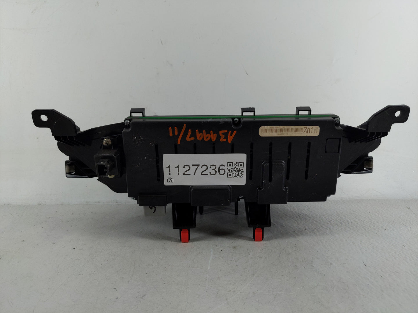 2009-2011 Honda Pilot Information Display Screen - Oemusedautoparts1.com