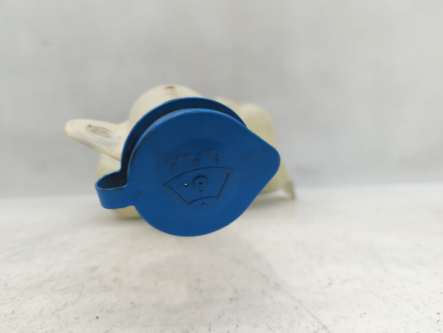 2009-2011 Honda Pilot Windshield Washer Fluid Reservoir Bottle Oem - Oemusedautoparts1.com