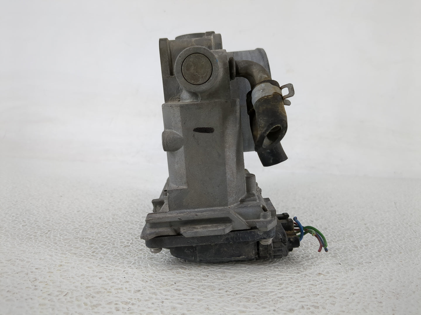 2009-2015 Honda Pilot Throttle Body P/N:GMC1E Fits Fits 2009 2010 2011 2012 2013 2014 2015 2016 2017 OEM Used Auto Parts - O