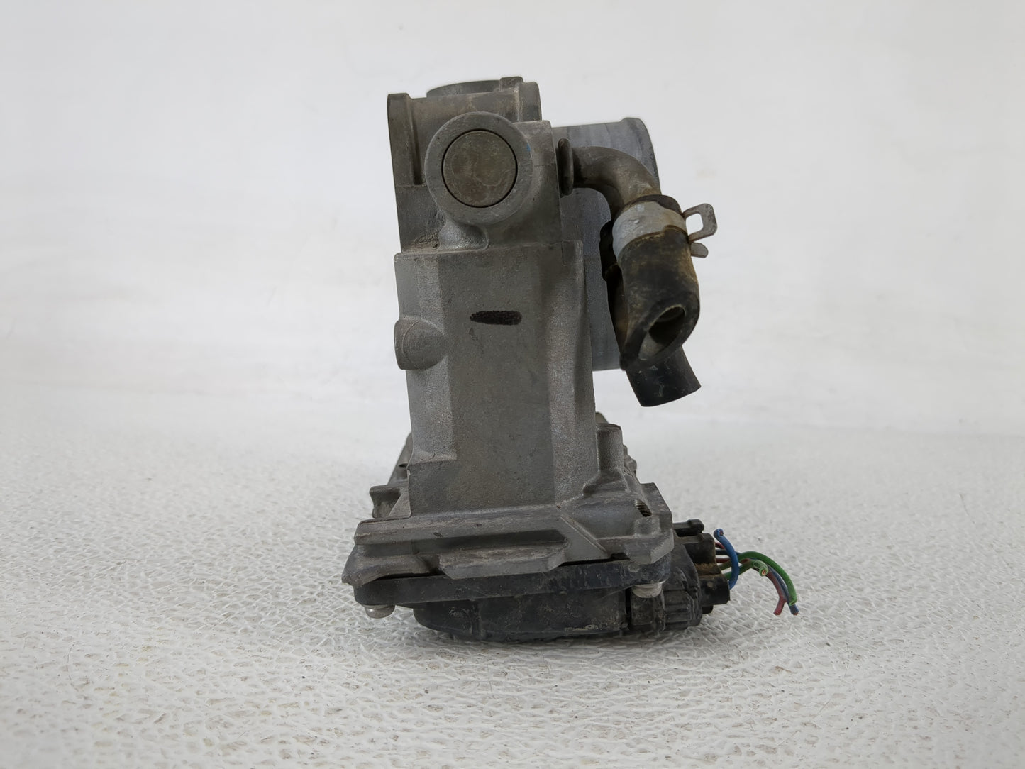 2009-2015 Honda Pilot Throttle Body P/N:GMC1E Fits Fits 2009 2010 2011 2012 2013 2014 2015 2016 2017 OEM Used Auto Parts - O