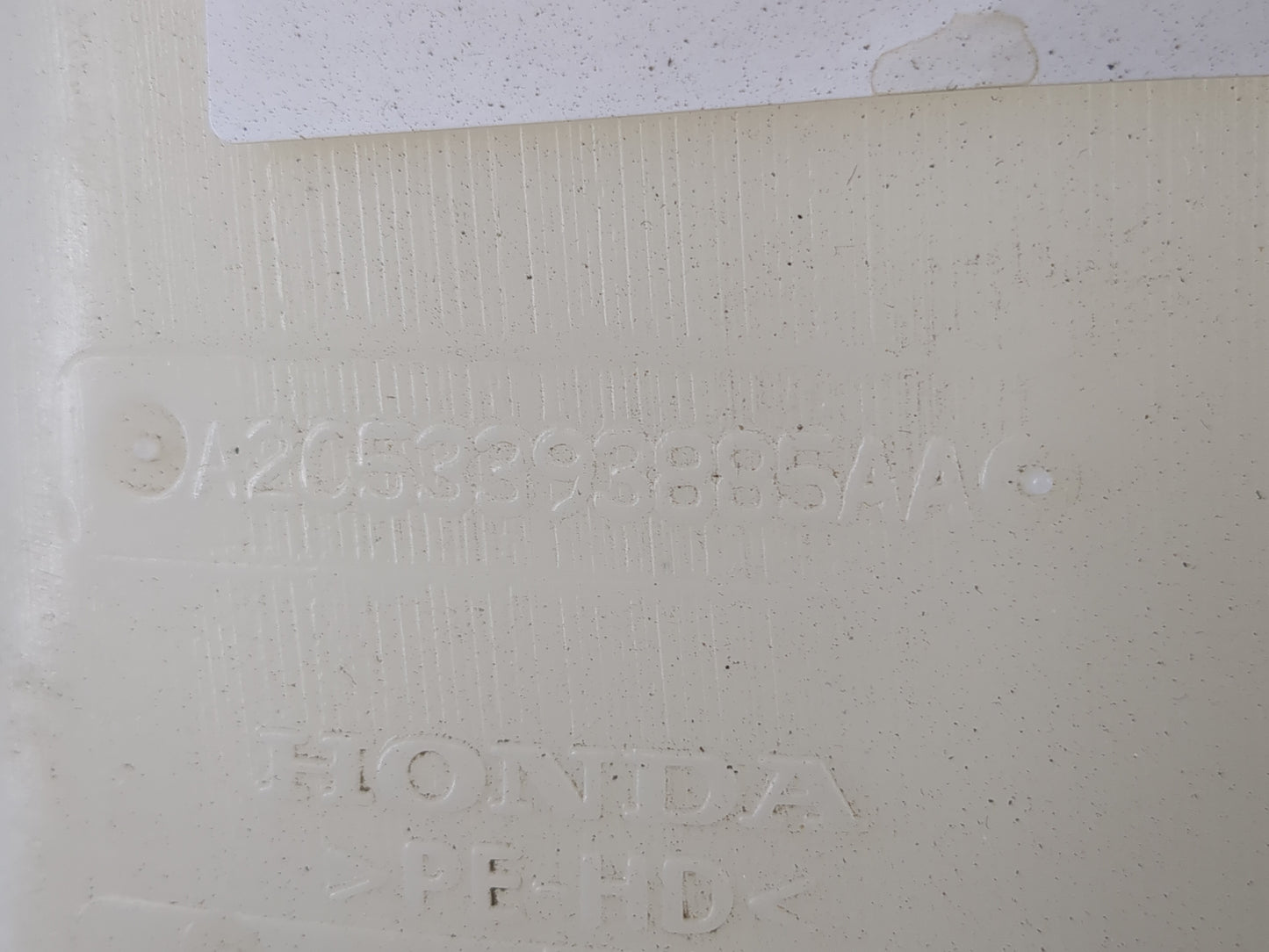 2011-2011 Honda Pilot Windshield Washer Fluid Reservoir Bottle Oem - Oemusedautoparts1.com