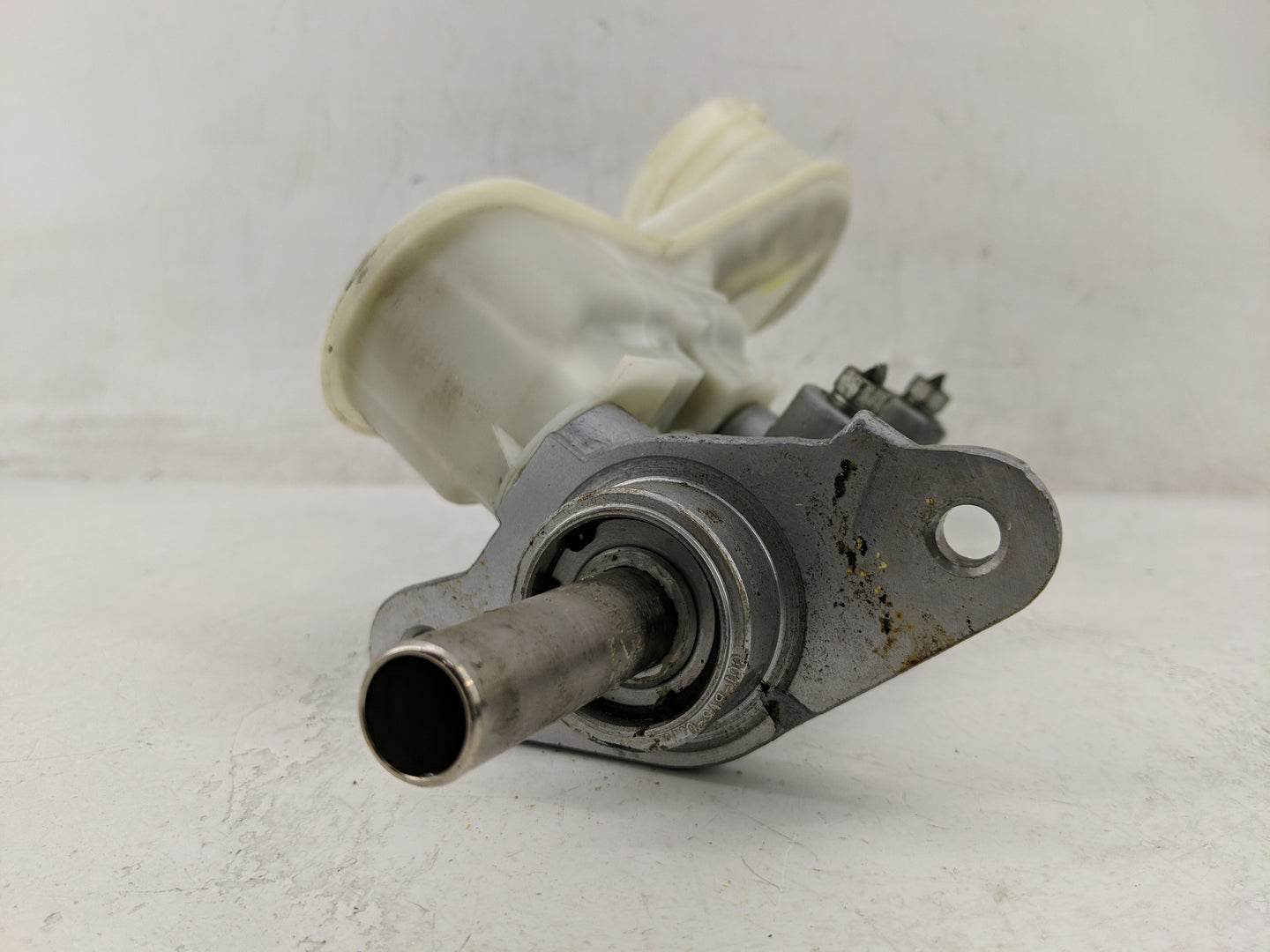 2009-2015 Honda Pilot Brake Master Cylinder - Oemusedautoparts1.com