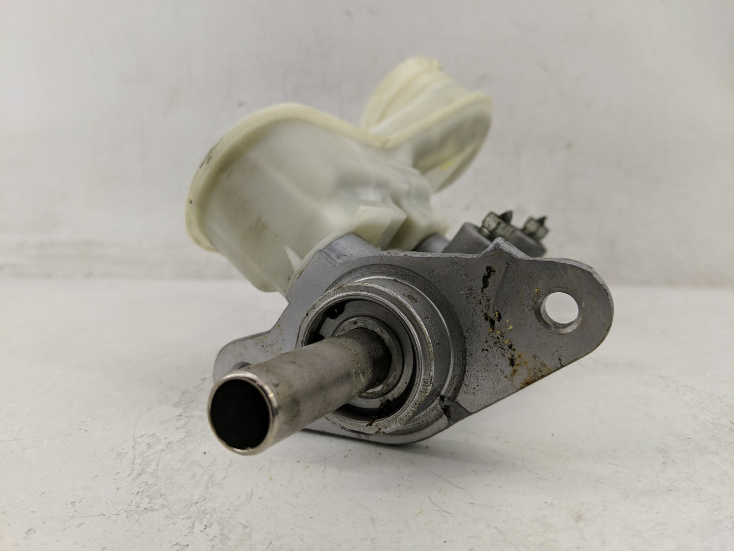 2009-2015 Honda Pilot Brake Master Cylinder - Oemusedautoparts1.com