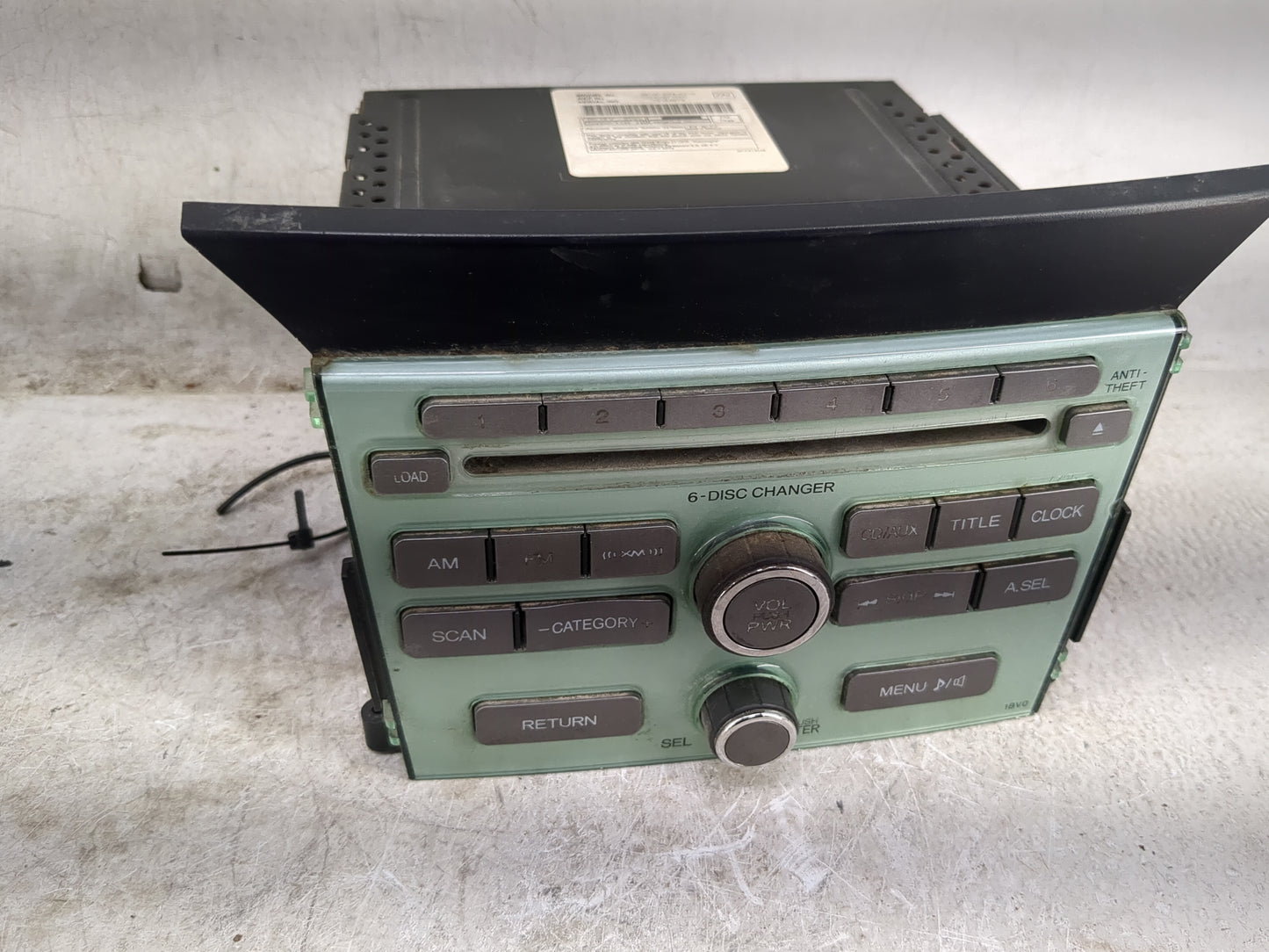 2009-2011 Honda Pilot Radio AM FM Cd Player Receiver Replacement P/N:39100-SZA-A210 CQ-EH8710XC Fits Fits 2009 2010 2011 OEM