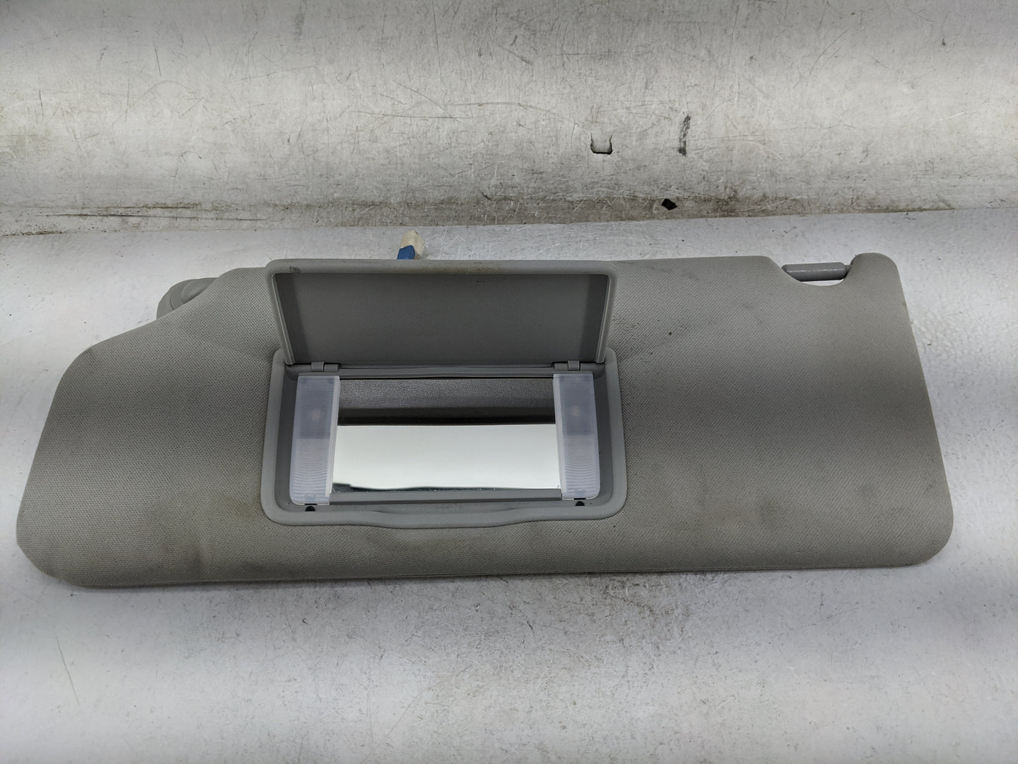 2009-2015 Honda Pilot Sun Visor Shade Replacement Driver Left Mirror Fits Fits 2009 2010 2011 2012 2013 2014 2015 OEM Used A