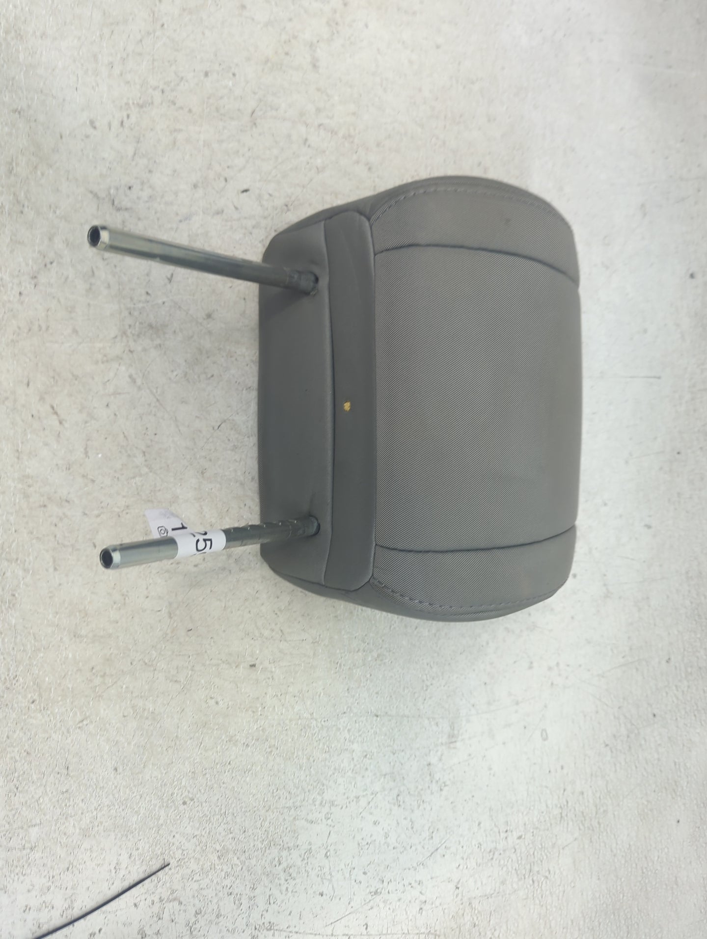 2011 Honda Pilot Headrest Head Rest Front Driver Seat Gray - Oemusedautoparts1.com