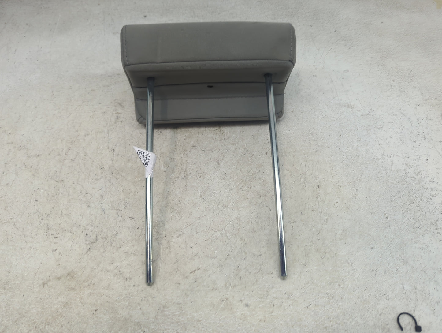 2011 Honda Pilot Headrest Head Rest Front Passenger Seat Gray - Oemusedautoparts1.com