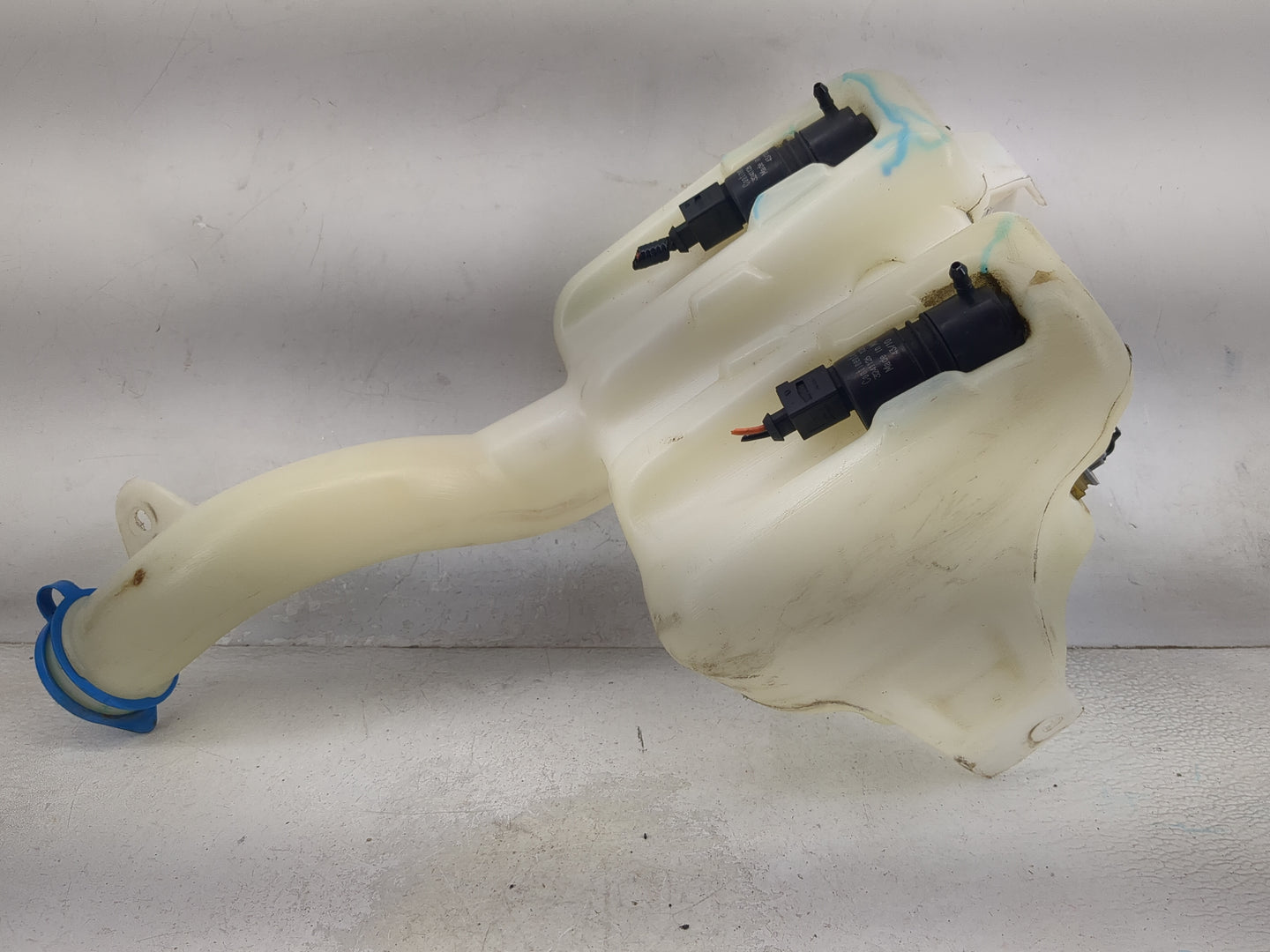 2009-2011 Honda Pilot Windshield Washer Fluid Reservoir Bottle Oem 1473982 - Oemusedautoparts1.com